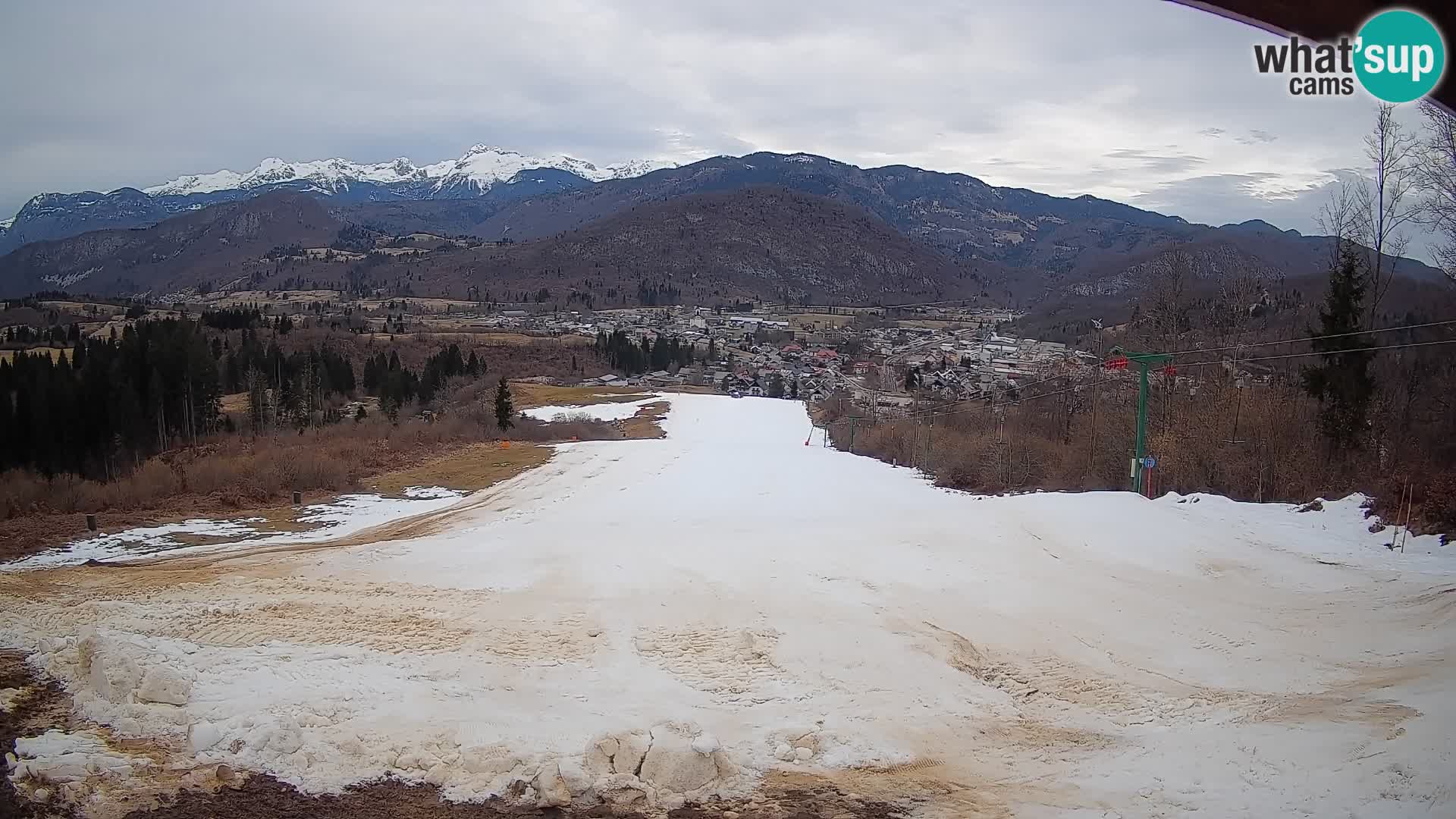 Kamera uživo Bohinjska Bistrica – Pogled u stvarnom vremenu sa skijališta Kozji Hrbet