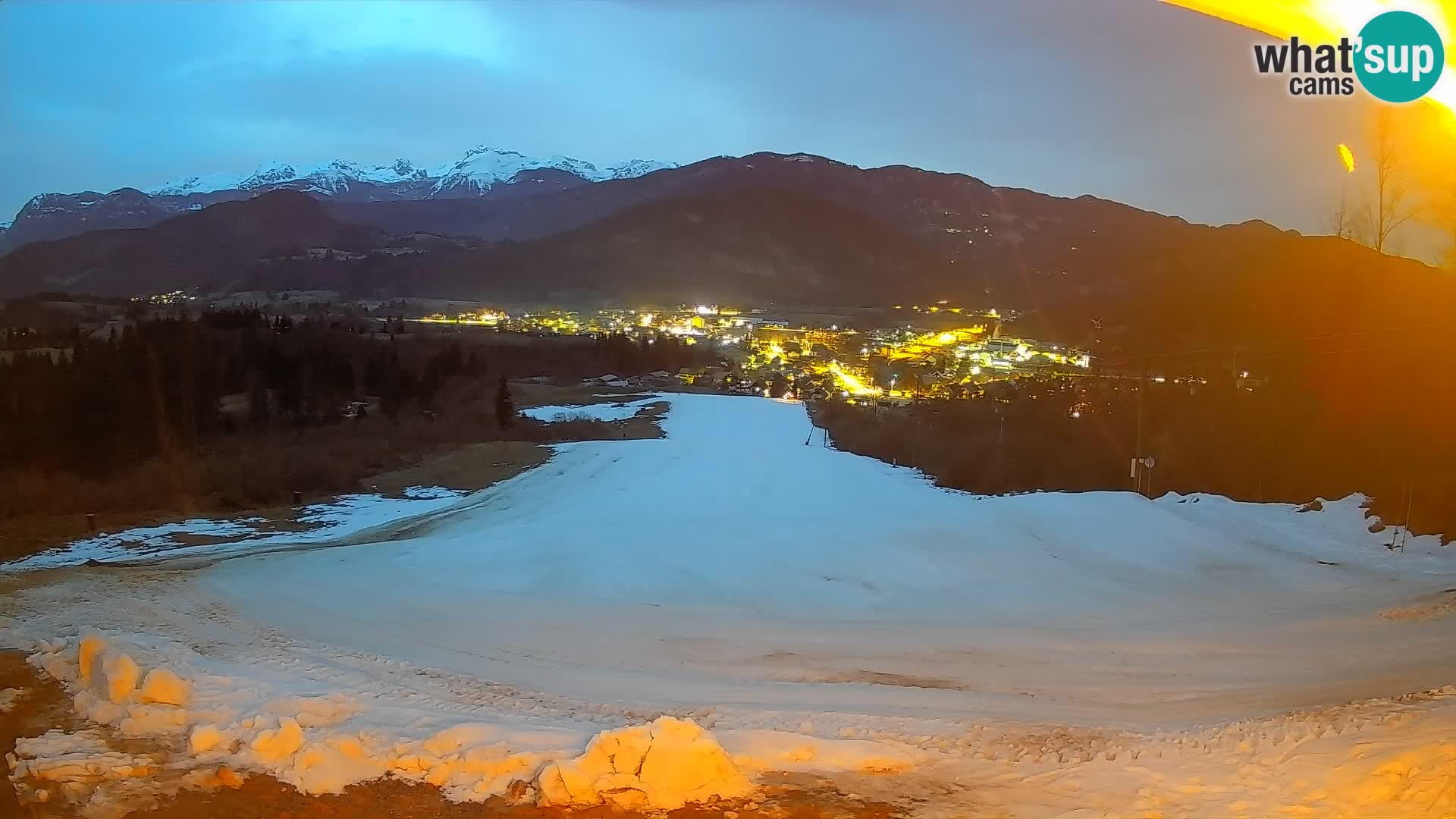 Kamera uživo Bohinjska Bistrica – Pogled u stvarnom vremenu sa skijališta Kozji Hrbet