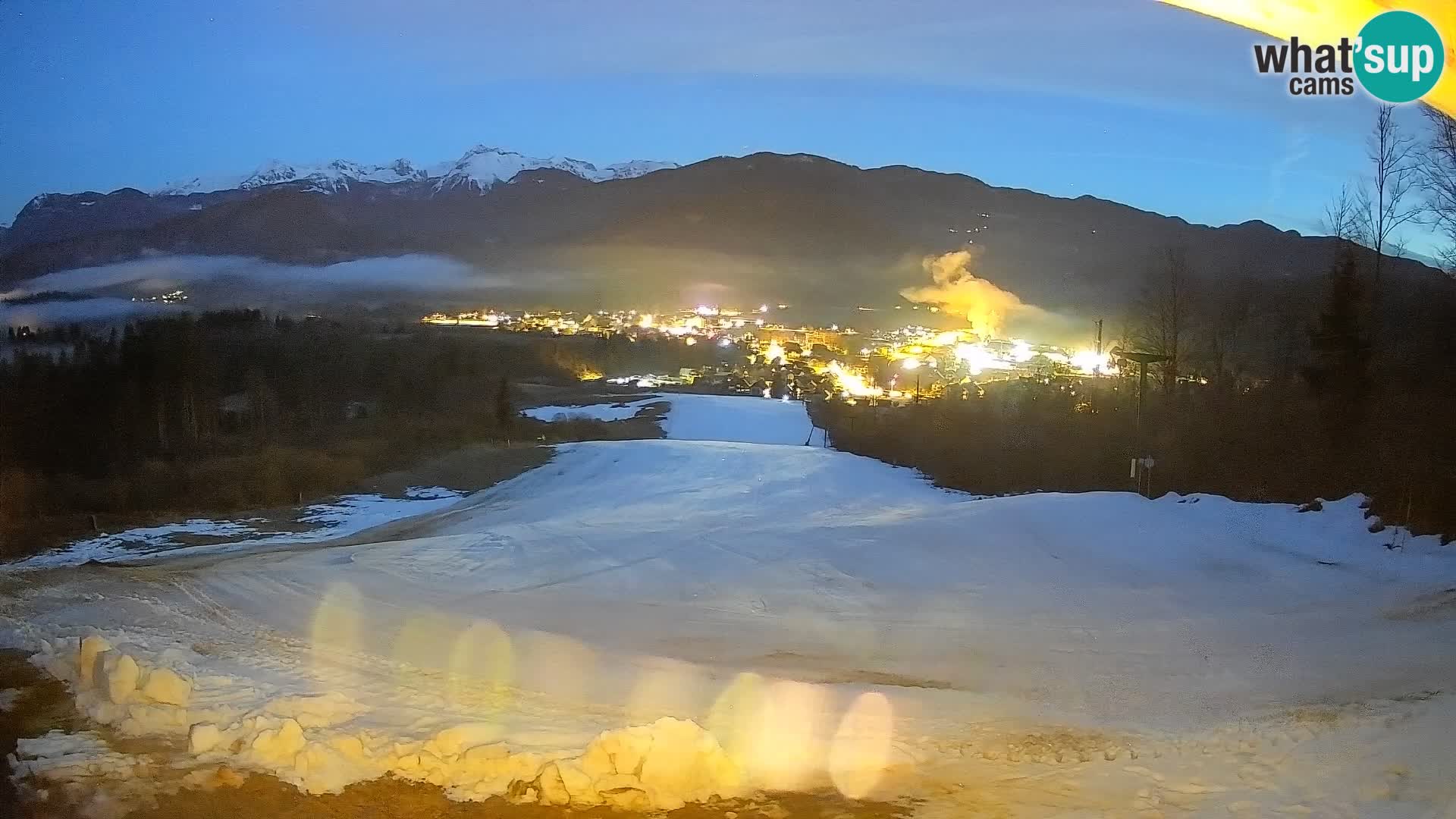 Spletna kamera Bohinjska Bistrica – Pogled v živo s smučišča Kozji Hrbet