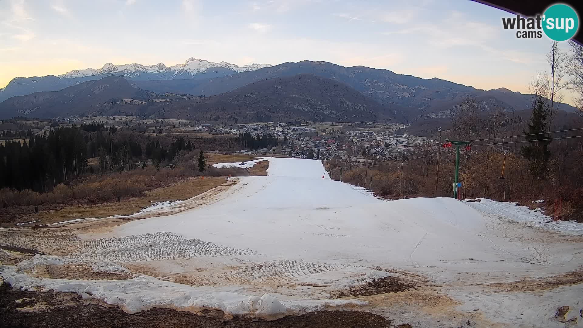 Spletna kamera Bohinjska Bistrica – Pogled v živo s smučišča Kozji Hrbet
