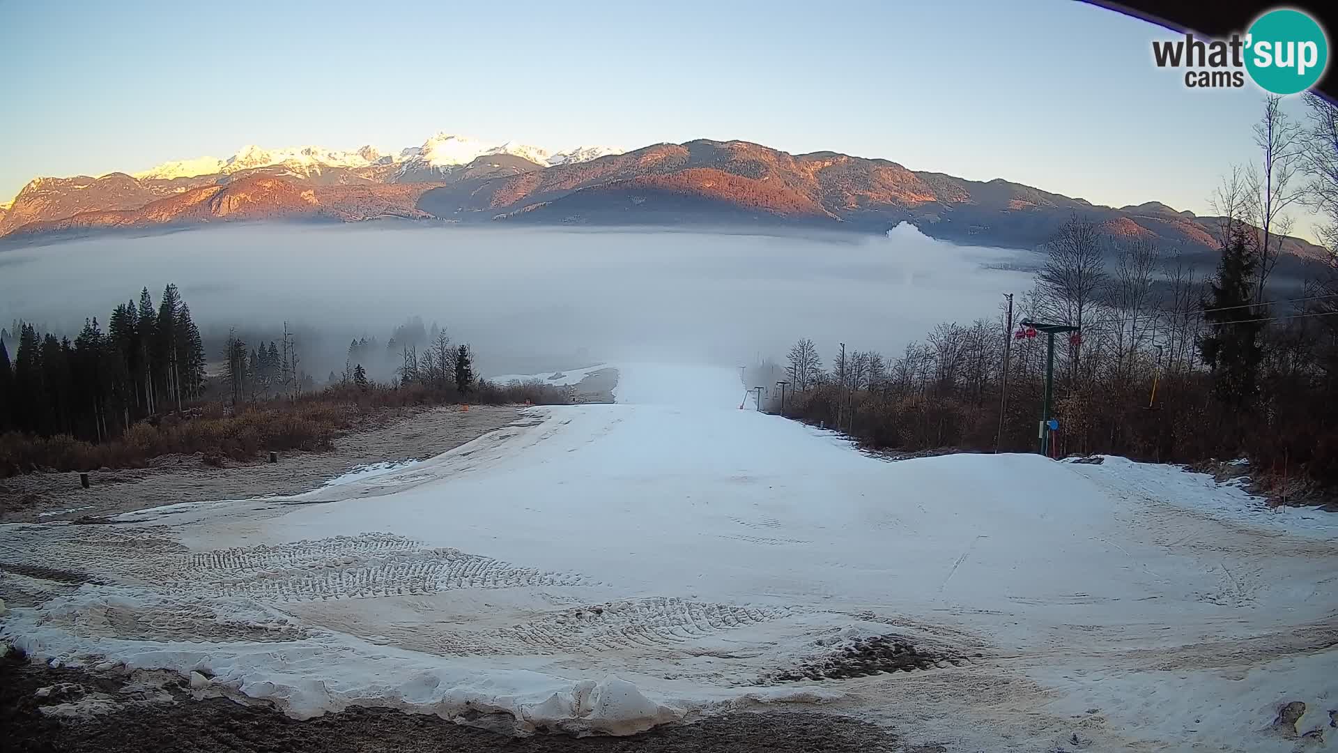 Spletna kamera Bohinjska Bistrica – Pogled v živo s smučišča Kozji Hrbet