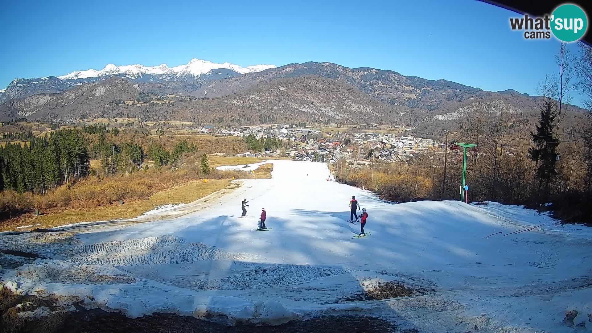Spletna kamera Bohinjska Bistrica – Pogled v živo s smučišča Kozji Hrbet