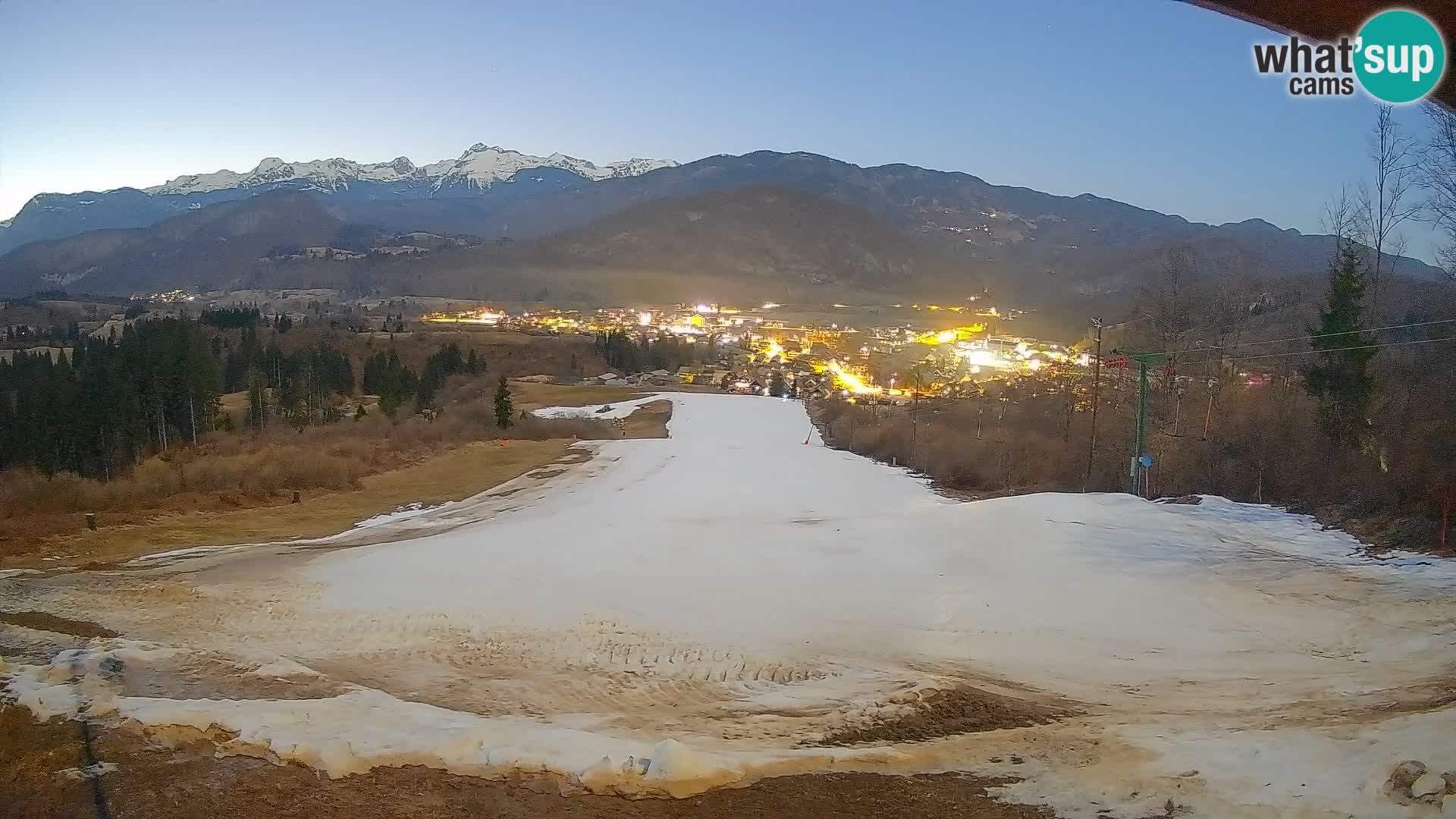Spletna kamera Bohinjska Bistrica – Pogled v živo s smučišča Kozji Hrbet