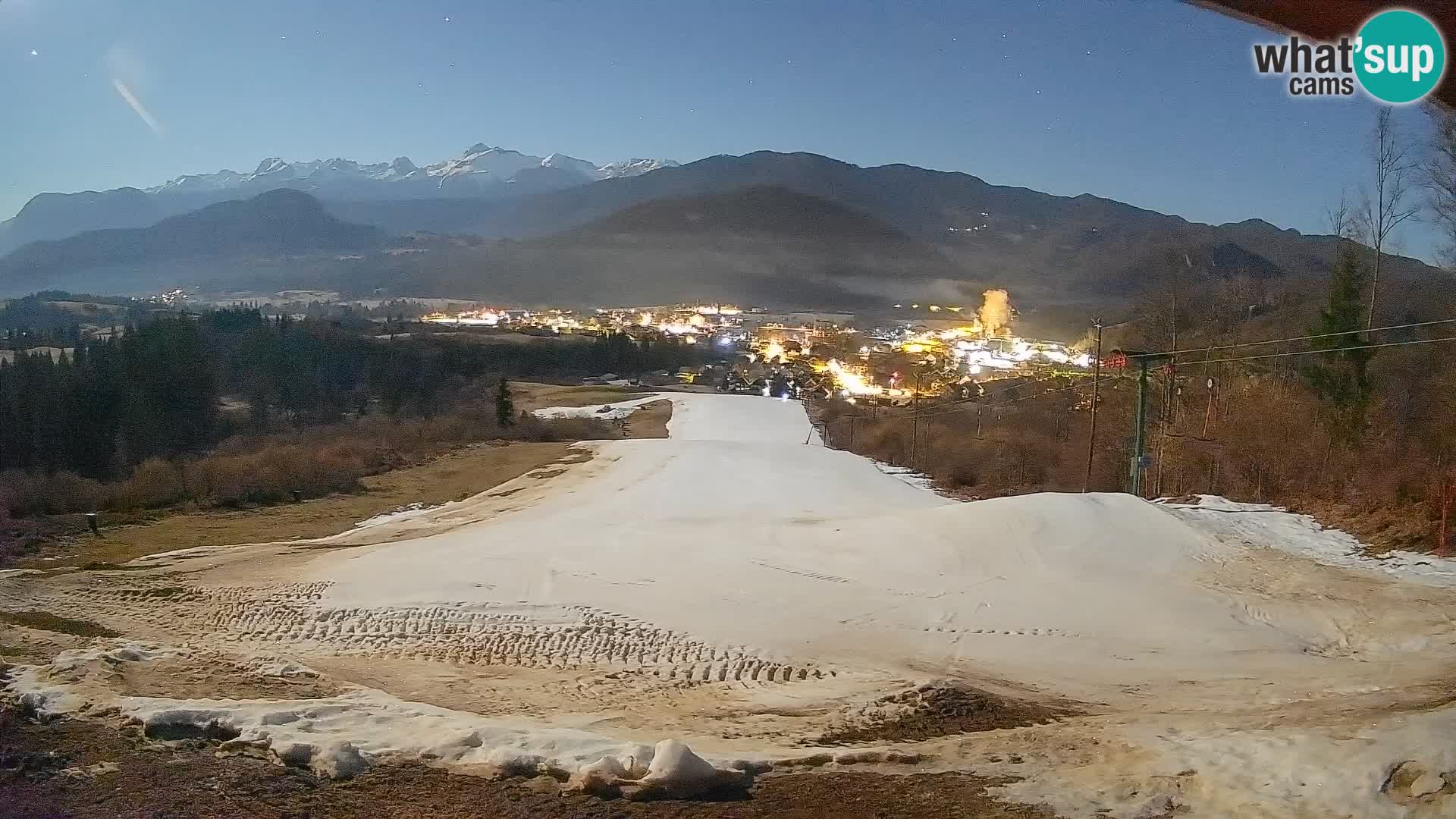 Kamera uživo Bohinjska Bistrica – Pogled u stvarnom vremenu sa skijališta Kozji Hrbet
