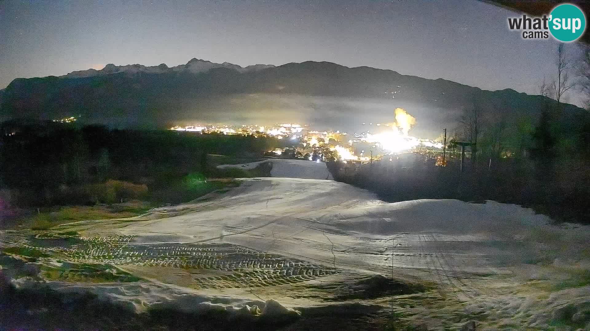 Kamera uživo Bohinjska Bistrica – Pogled u stvarnom vremenu sa skijališta Kozji Hrbet