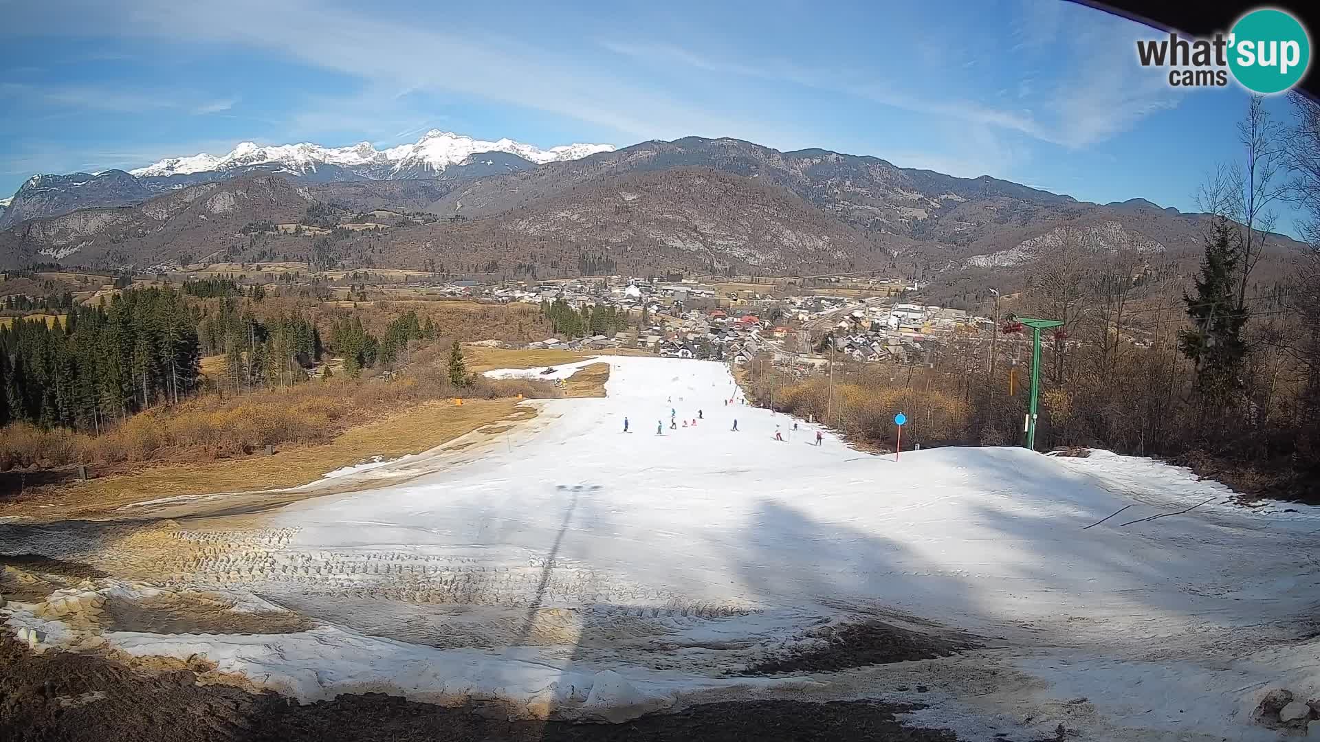 Spletna kamera Bohinjska Bistrica – Pogled v živo s smučišča Kozji Hrbet