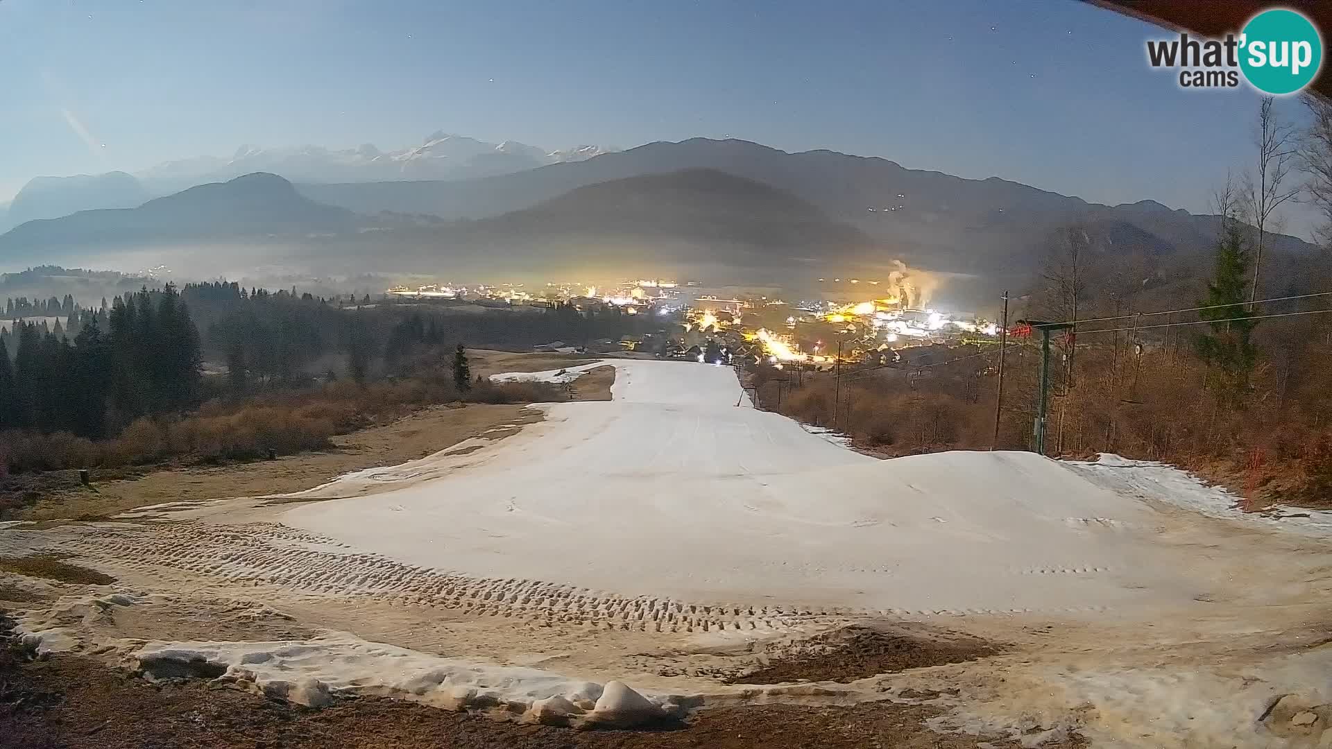 Spletna kamera Bohinjska Bistrica – Pogled v živo s smučišča Kozji Hrbet