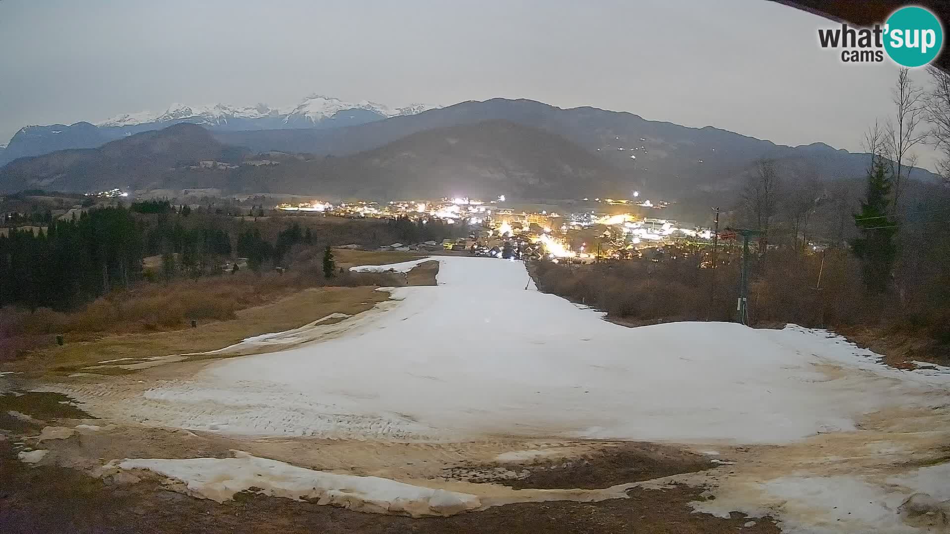 Kamera uživo Bohinjska Bistrica – Pogled u stvarnom vremenu sa skijališta Kozji Hrbet