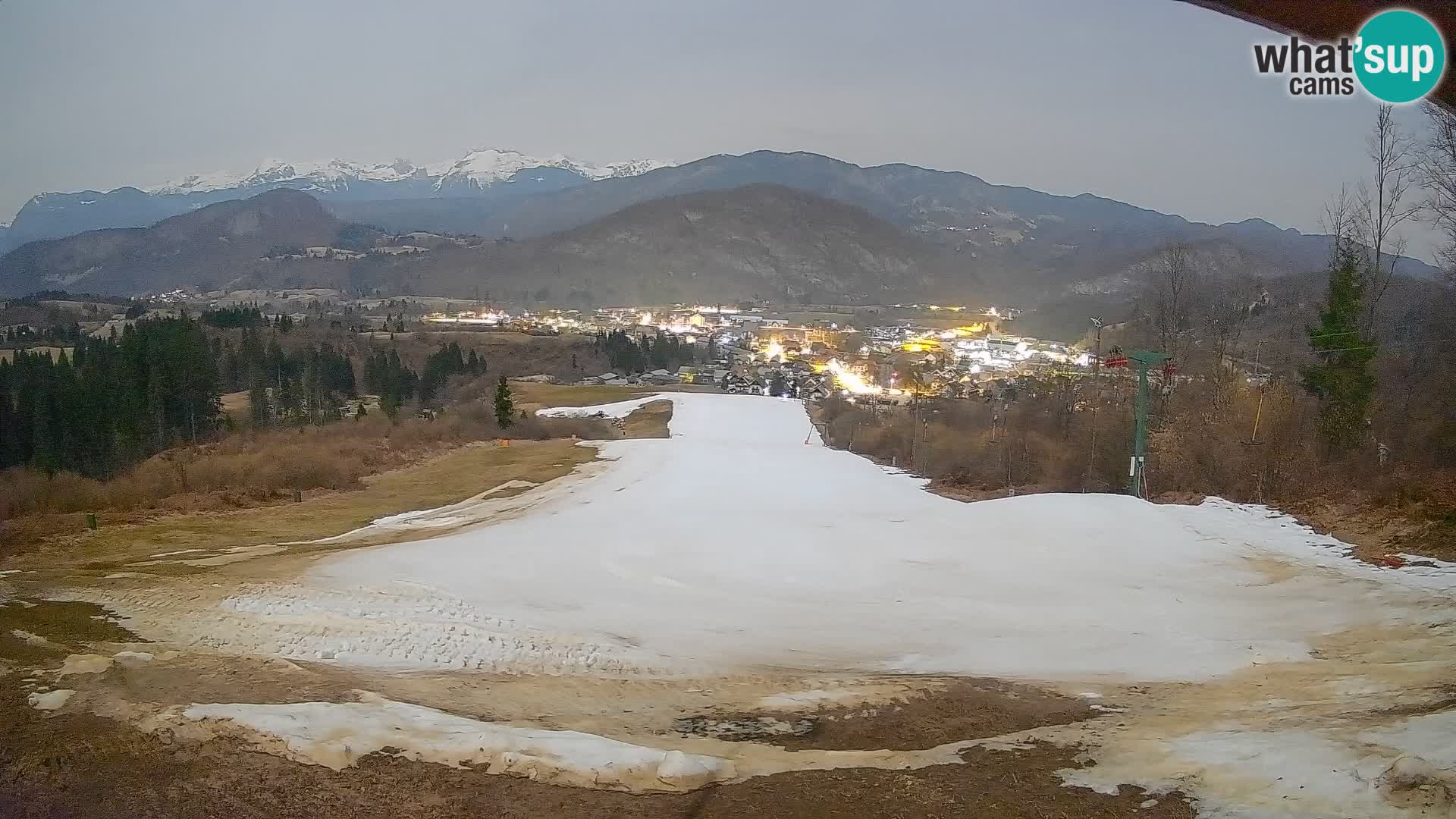 Kamera uživo Bohinjska Bistrica – Pogled u stvarnom vremenu sa skijališta Kozji Hrbet