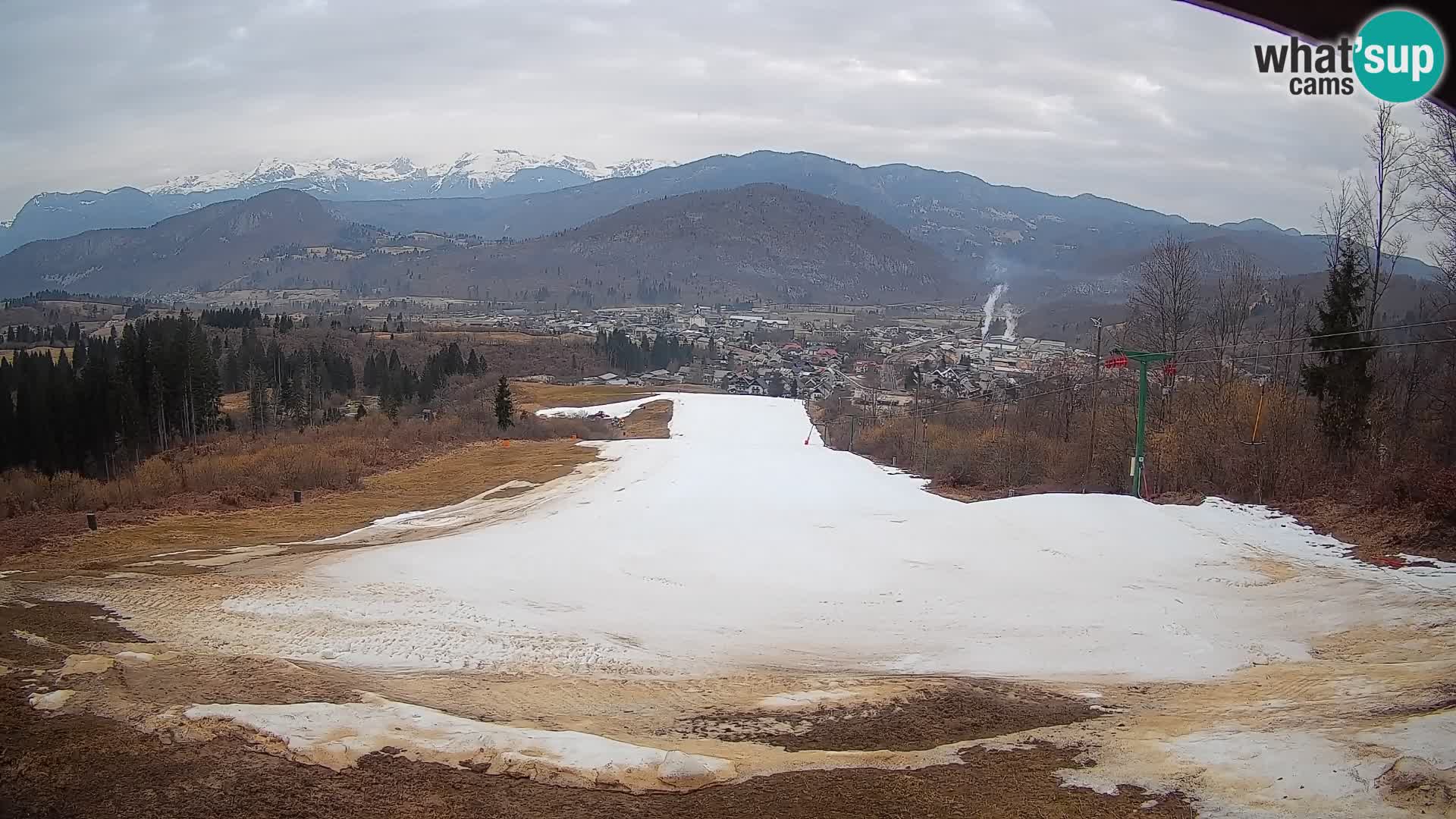 Kamera uživo Bohinjska Bistrica – Pogled u stvarnom vremenu sa skijališta Kozji Hrbet
