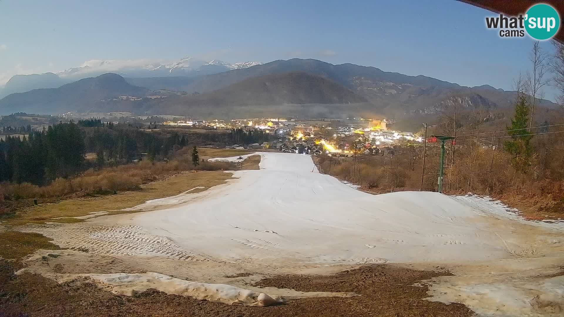 Spletna kamera Bohinjska Bistrica – Pogled v živo s smučišča Kozji Hrbet