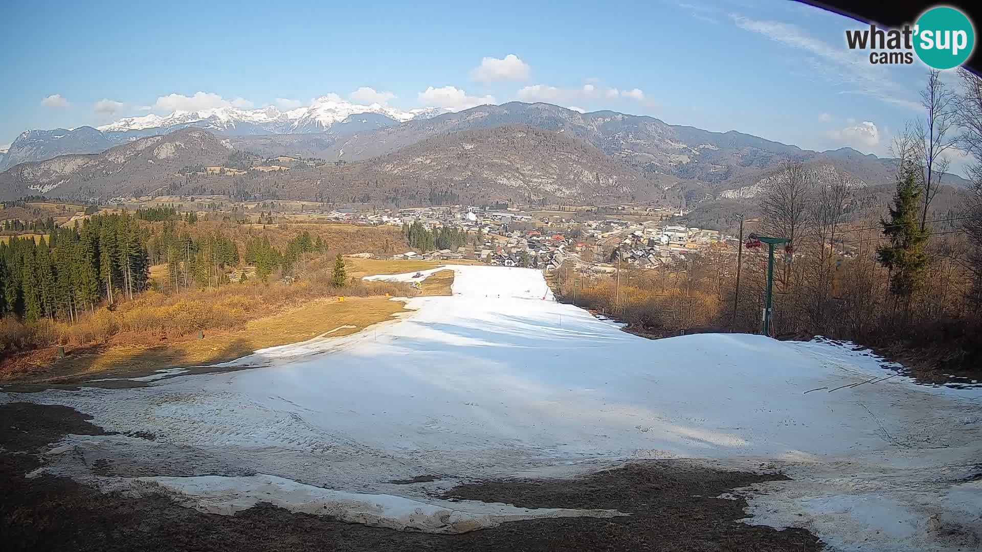 Kamera uživo Bohinjska Bistrica – Pogled u stvarnom vremenu sa skijališta Kozji Hrbet