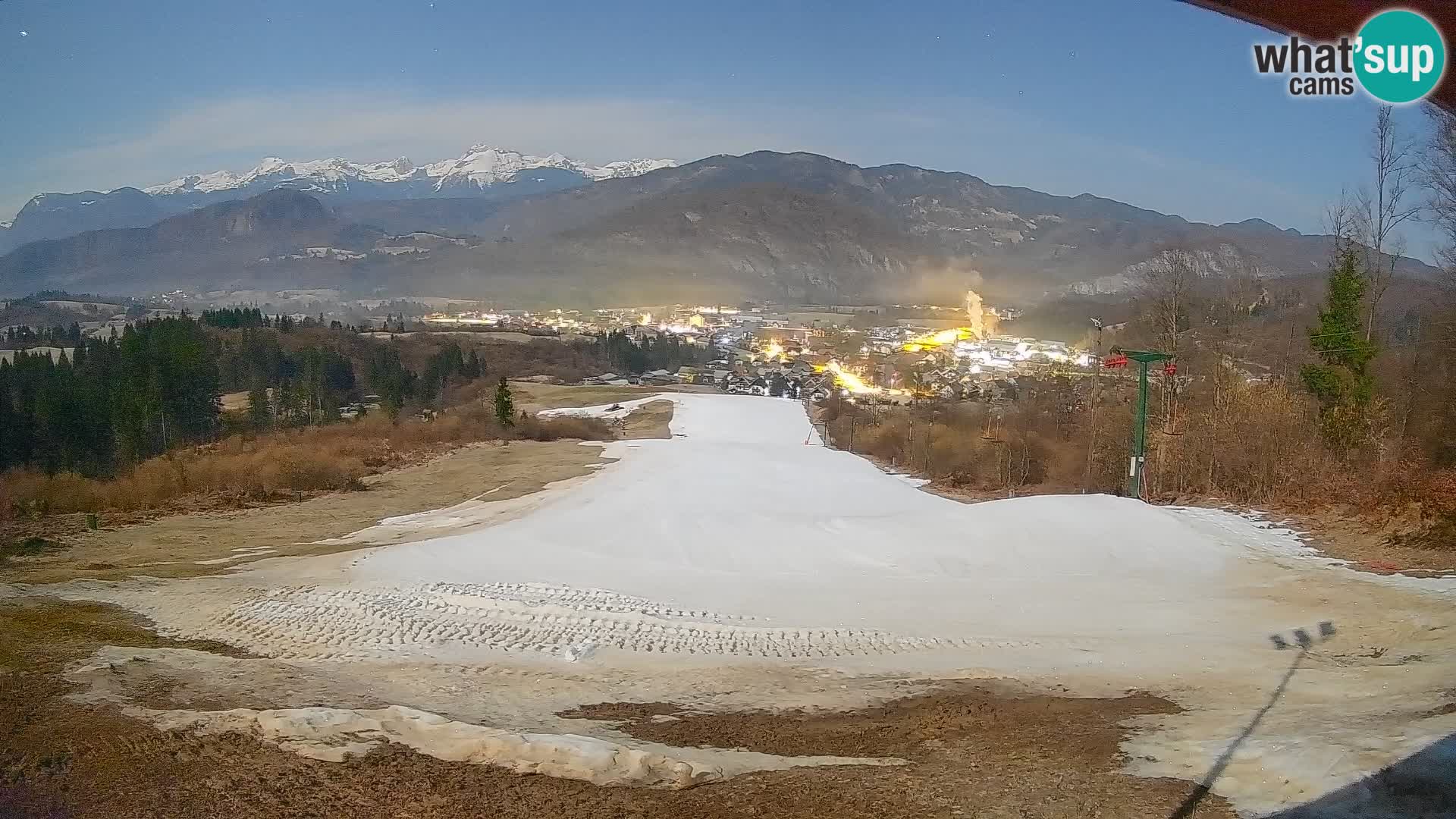 Spletna kamera Bohinjska Bistrica – Pogled v živo s smučišča Kozji Hrbet
