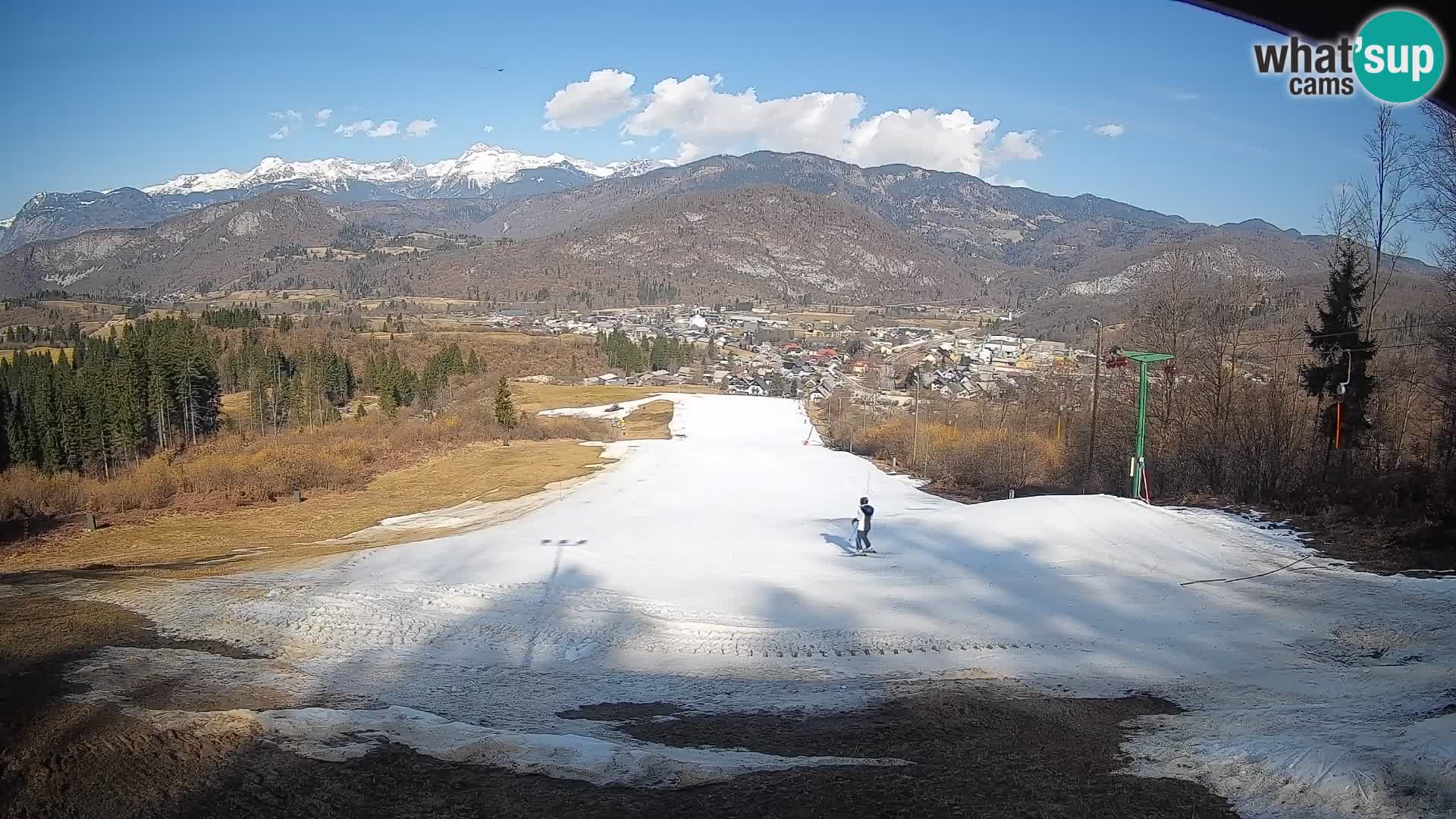 Spletna kamera Bohinjska Bistrica – Pogled v živo s smučišča Kozji Hrbet