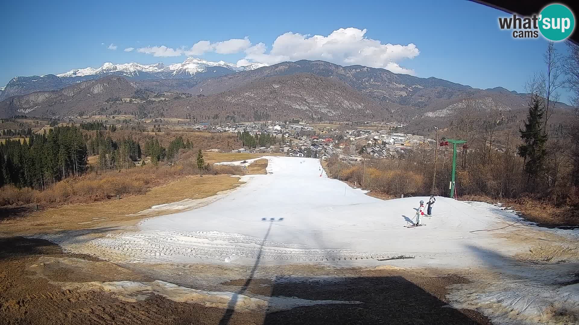 Kamera uživo Bohinjska Bistrica – Pogled u stvarnom vremenu sa skijališta Kozji Hrbet