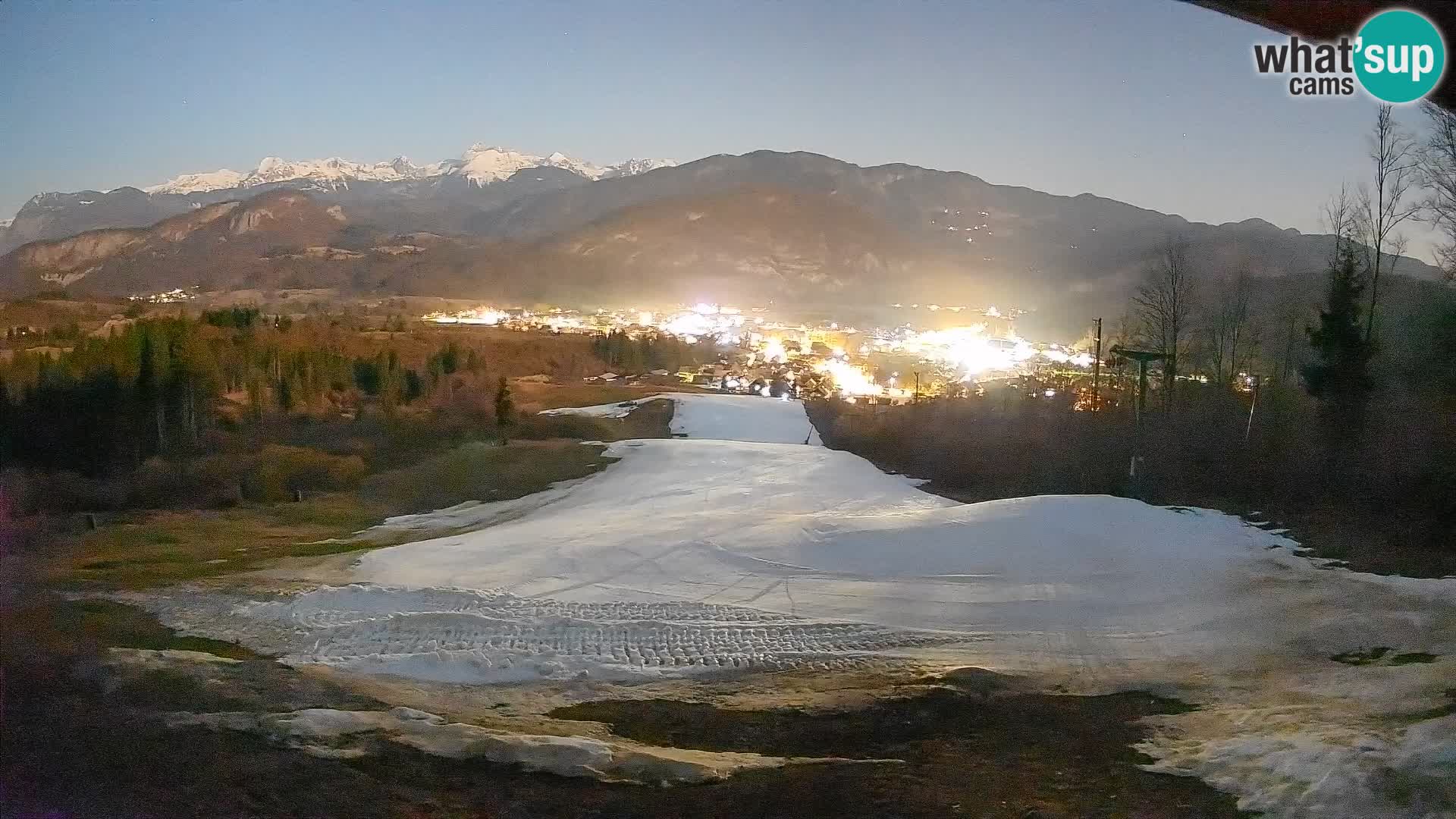 Spletna kamera Bohinjska Bistrica – Pogled v živo s smučišča Kozji Hrbet