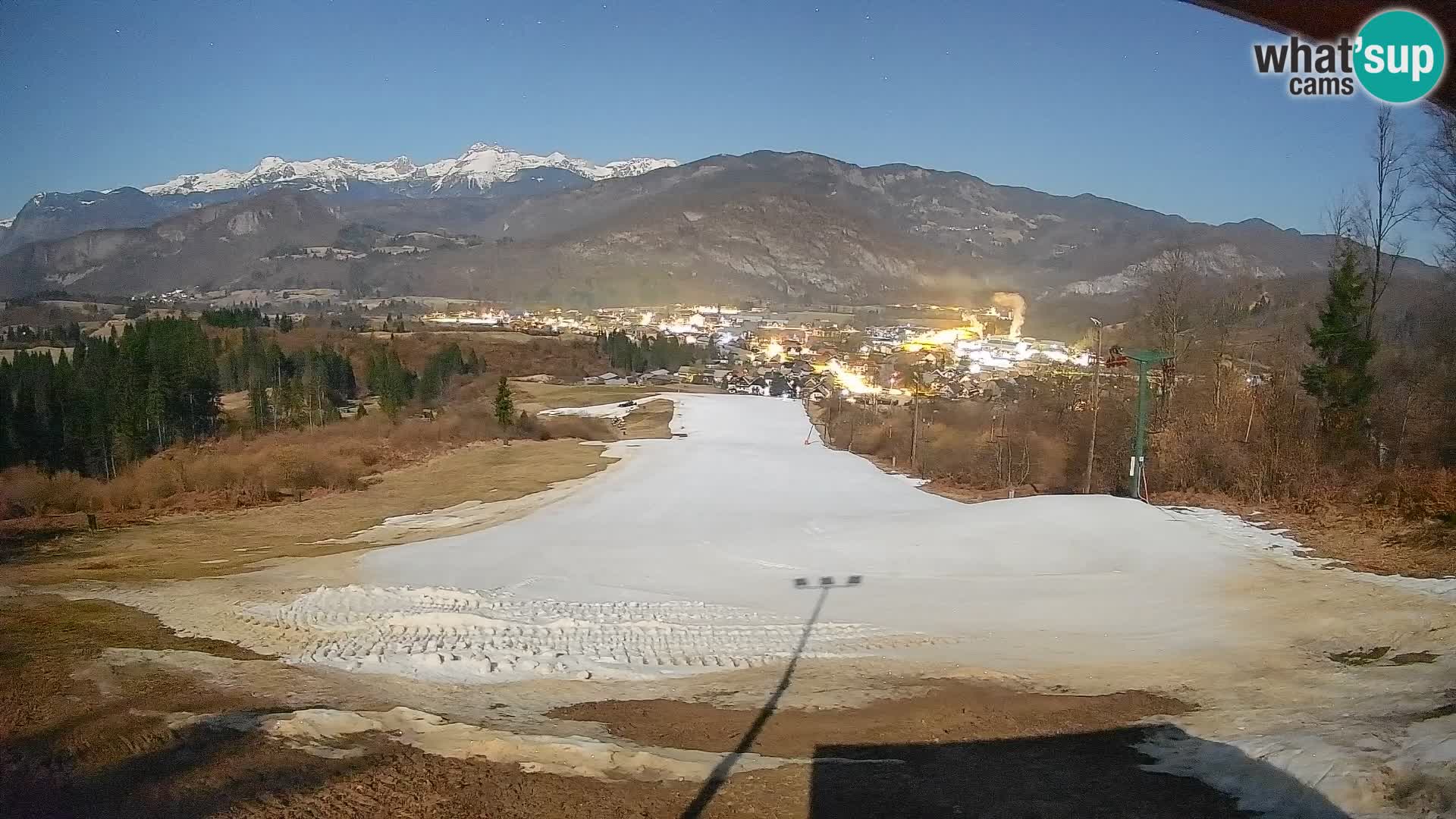 Spletna kamera Bohinjska Bistrica – Pogled v živo s smučišča Kozji Hrbet
