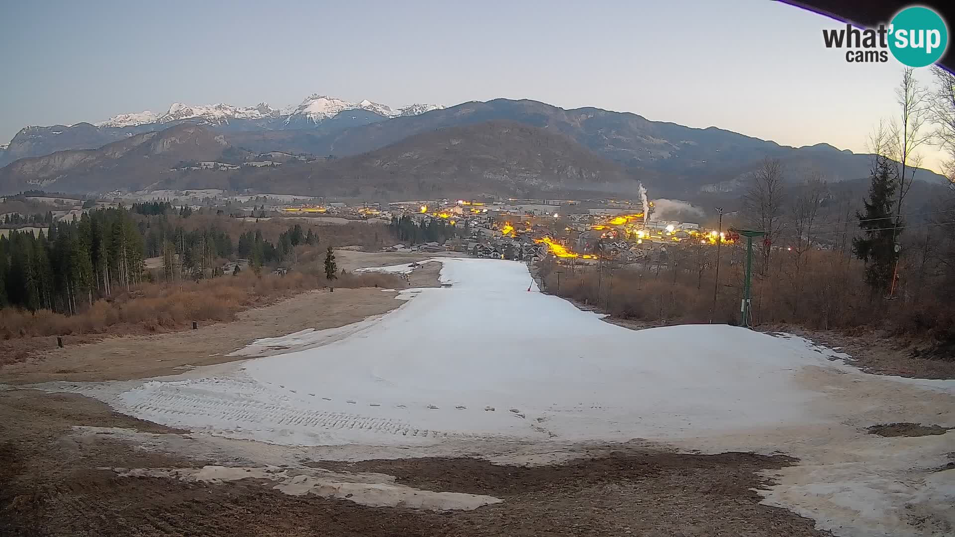 Spletna kamera Bohinjska Bistrica – Pogled v živo s smučišča Kozji Hrbet