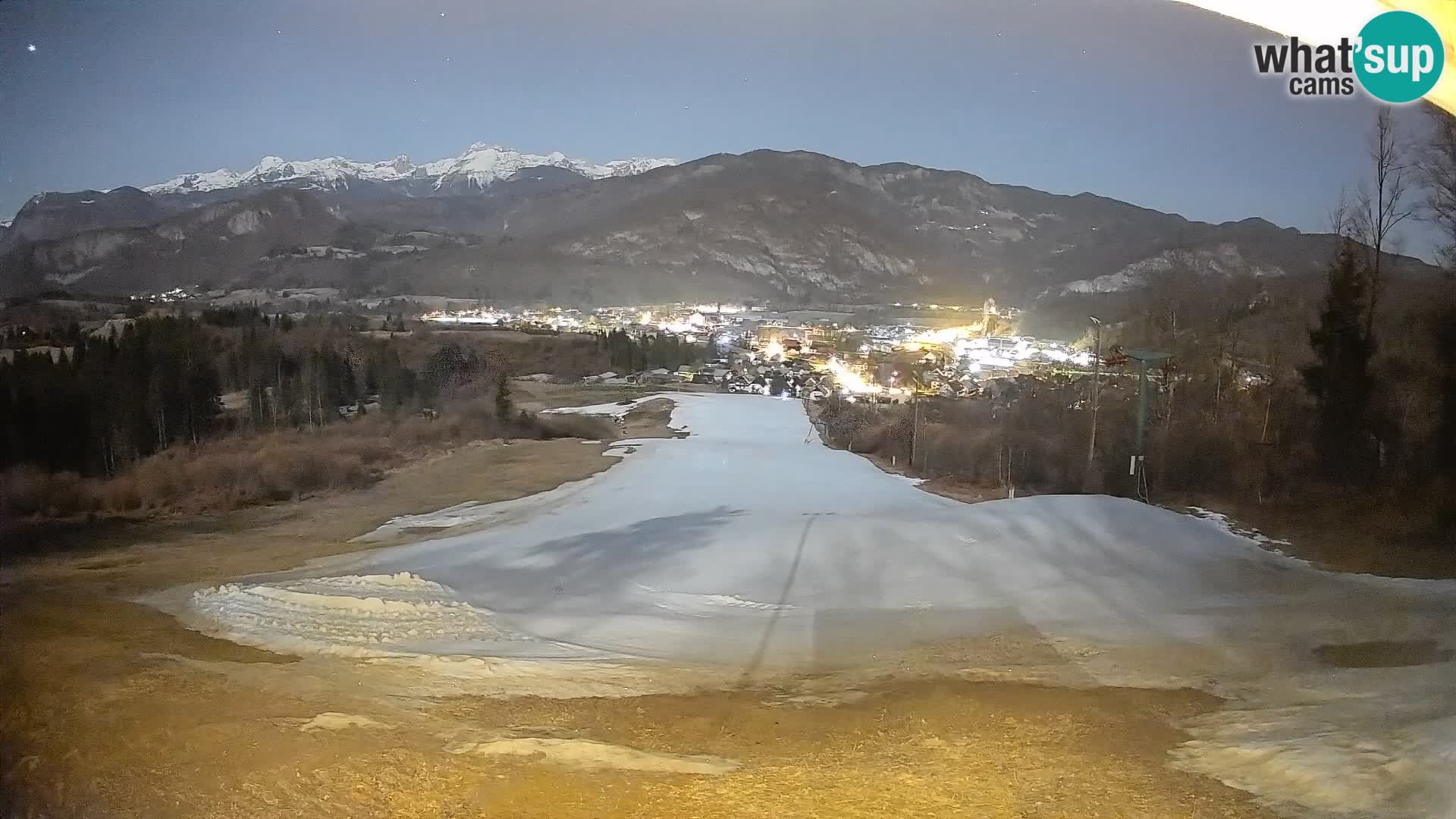 Spletna kamera Bohinjska Bistrica – Pogled v živo s smučišča Kozji Hrbet