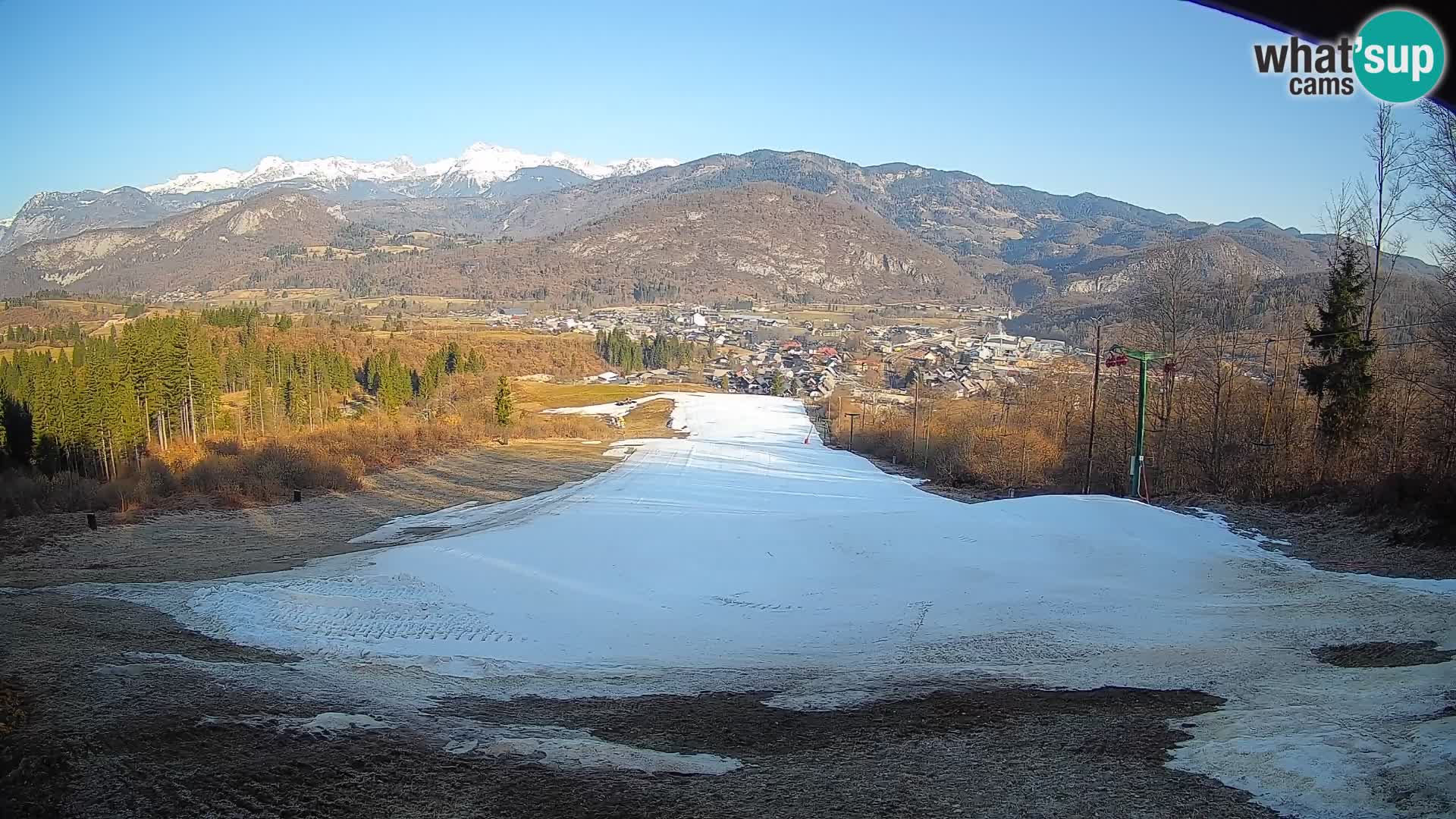 Kamera uživo Bohinjska Bistrica – Pogled u stvarnom vremenu sa skijališta Kozji Hrbet