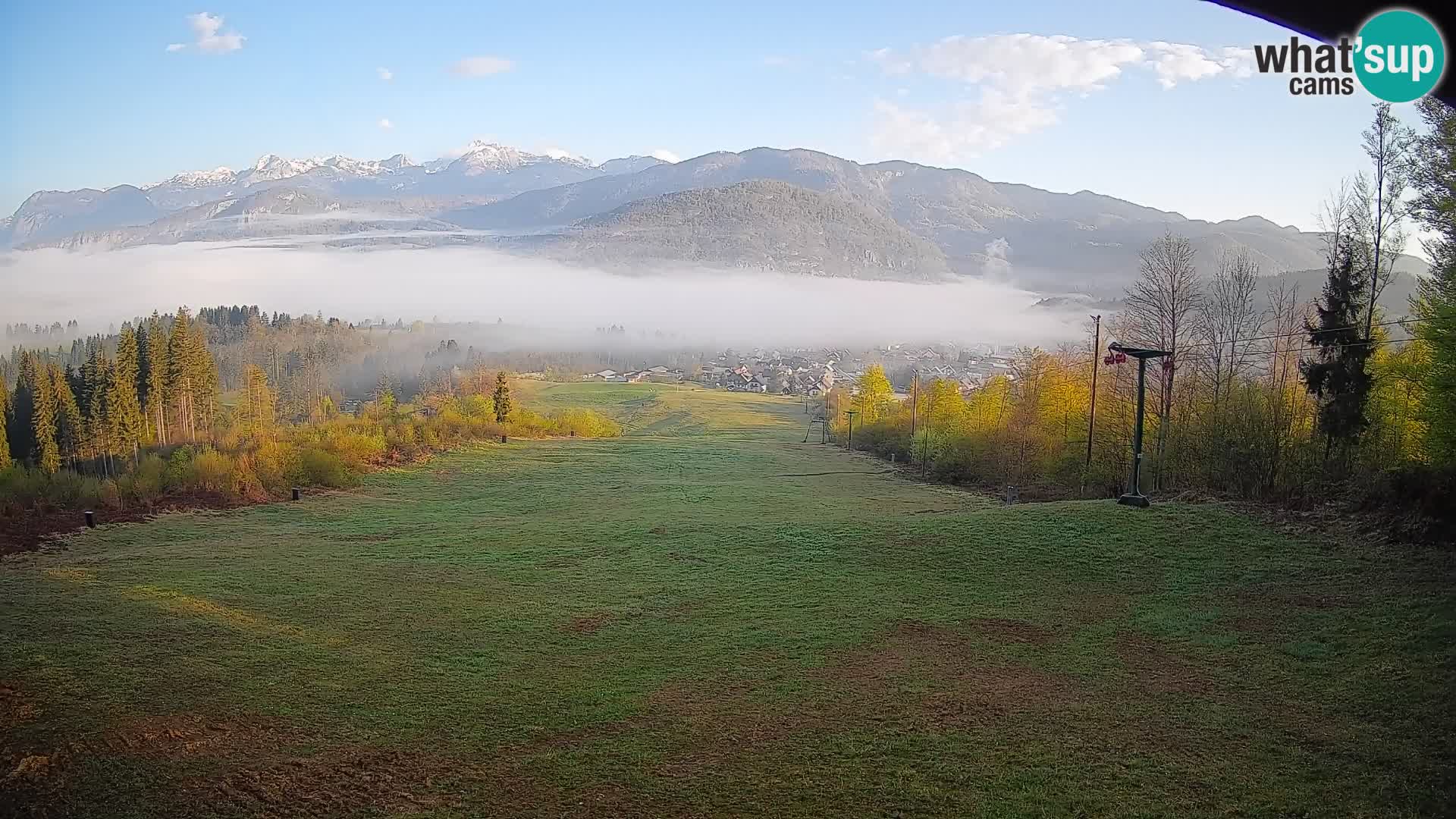 Kamera uživo Bohinjska Bistrica – Pogled u stvarnom vremenu sa skijališta Kozji Hrbet
