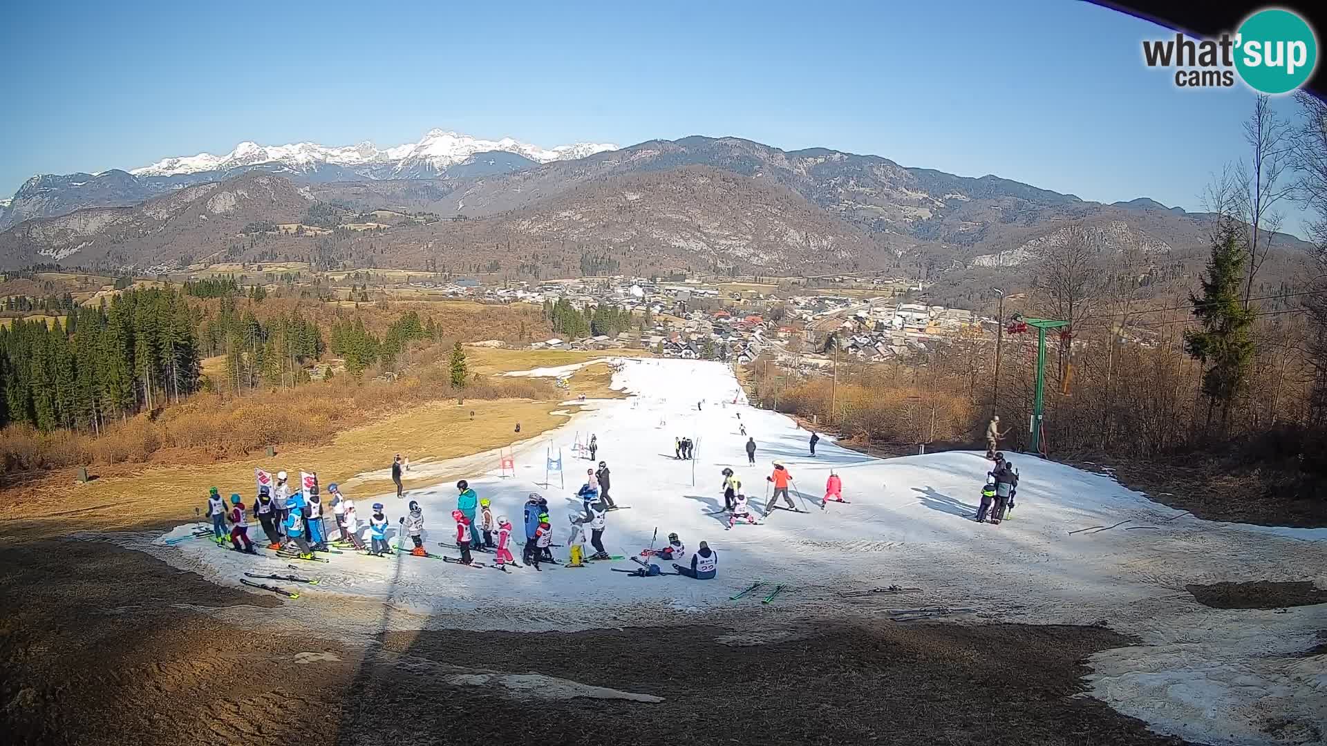 Kamera uživo Bohinjska Bistrica – Pogled u stvarnom vremenu sa skijališta Kozji Hrbet