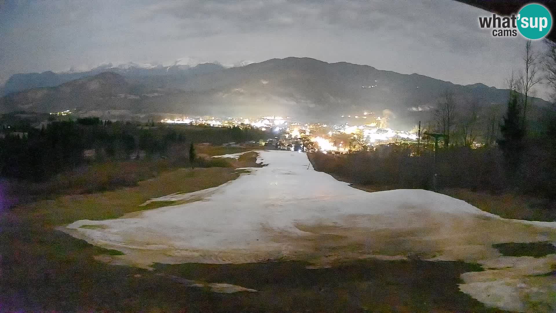 Kamera uživo Bohinjska Bistrica – Pogled u stvarnom vremenu sa skijališta Kozji Hrbet