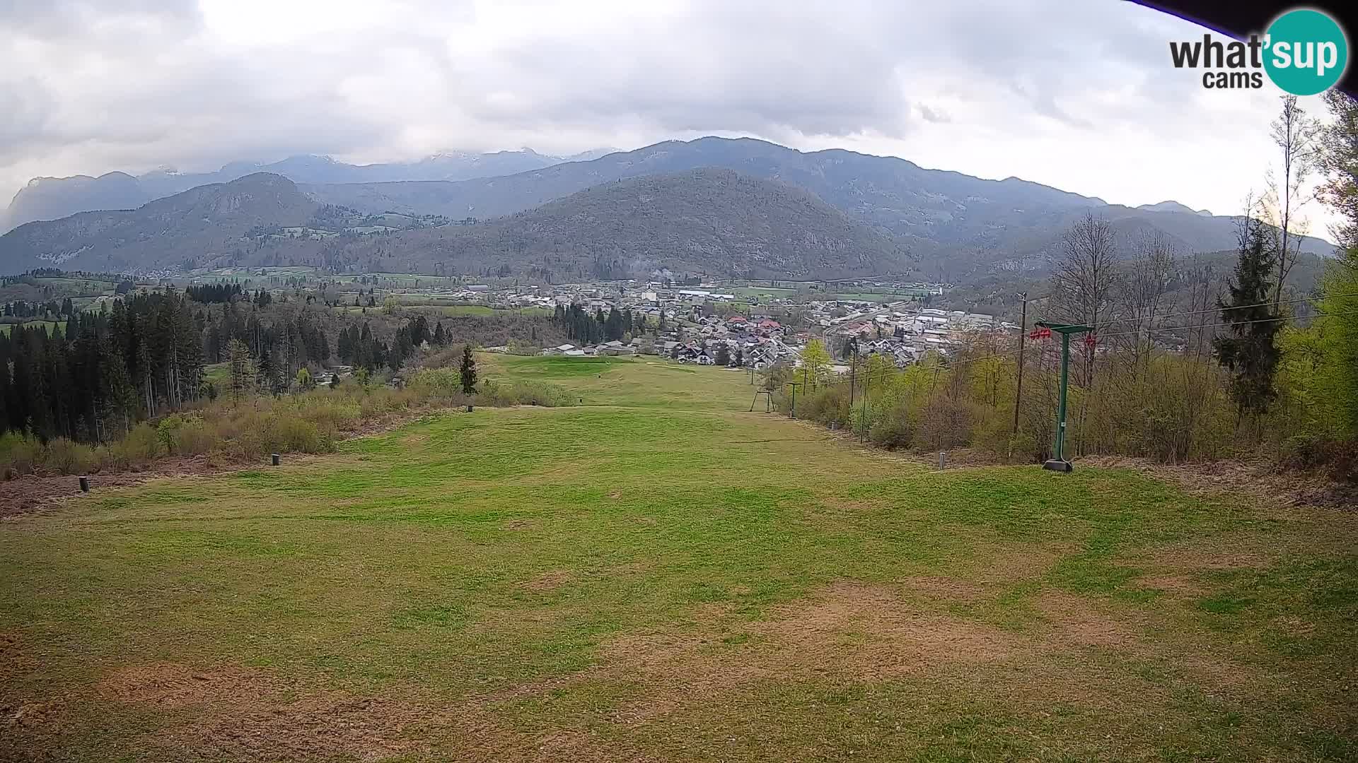 Kamera uživo Bohinjska Bistrica – Pogled u stvarnom vremenu sa skijališta Kozji Hrbet