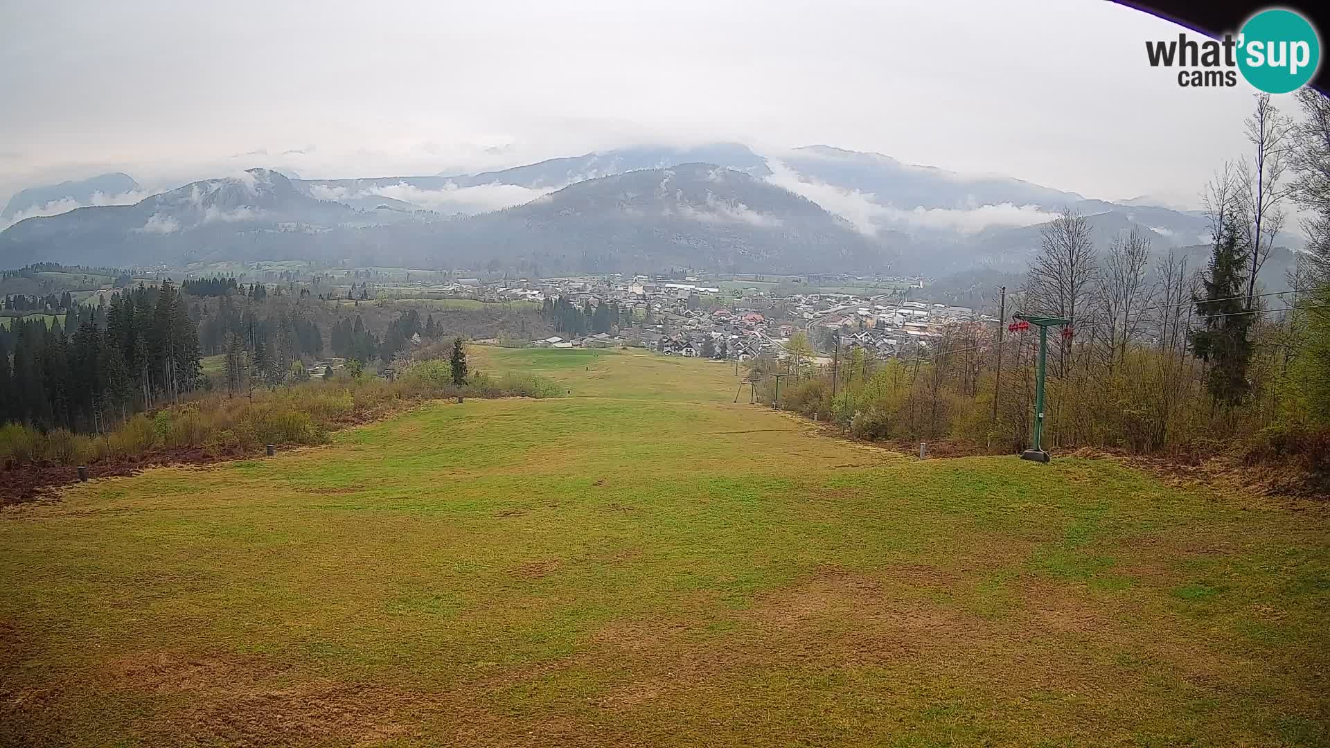 Kamera uživo Bohinjska Bistrica – Pogled u stvarnom vremenu sa skijališta Kozji Hrbet