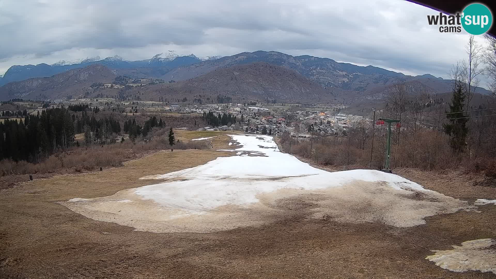 Kamera uživo Bohinjska Bistrica – Pogled u stvarnom vremenu sa skijališta Kozji Hrbet