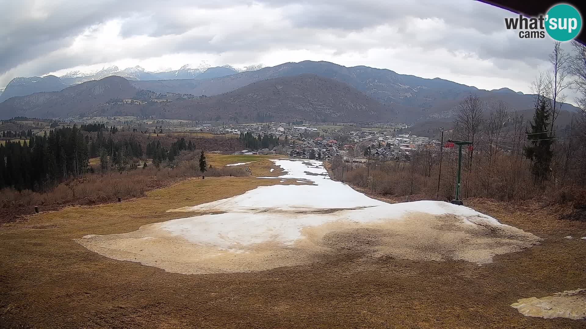 Spletna kamera Bohinjska Bistrica – Pogled v živo s smučišča Kozji Hrbet