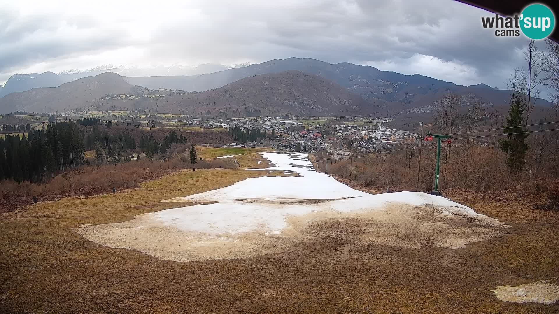 Kamera uživo Bohinjska Bistrica – Pogled u stvarnom vremenu sa skijališta Kozji Hrbet