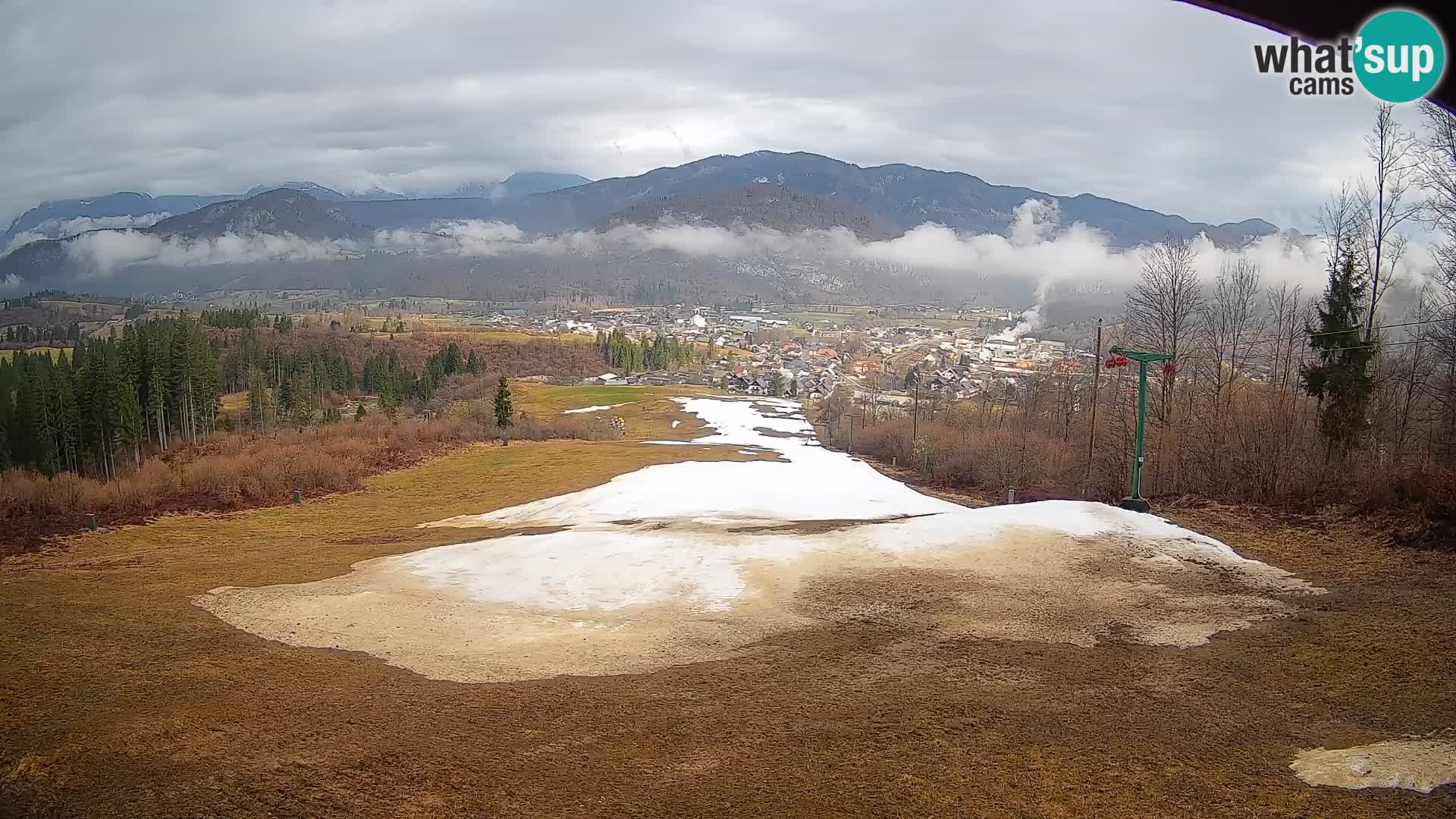 Spletna kamera Bohinjska Bistrica – Pogled v živo s smučišča Kozji Hrbet