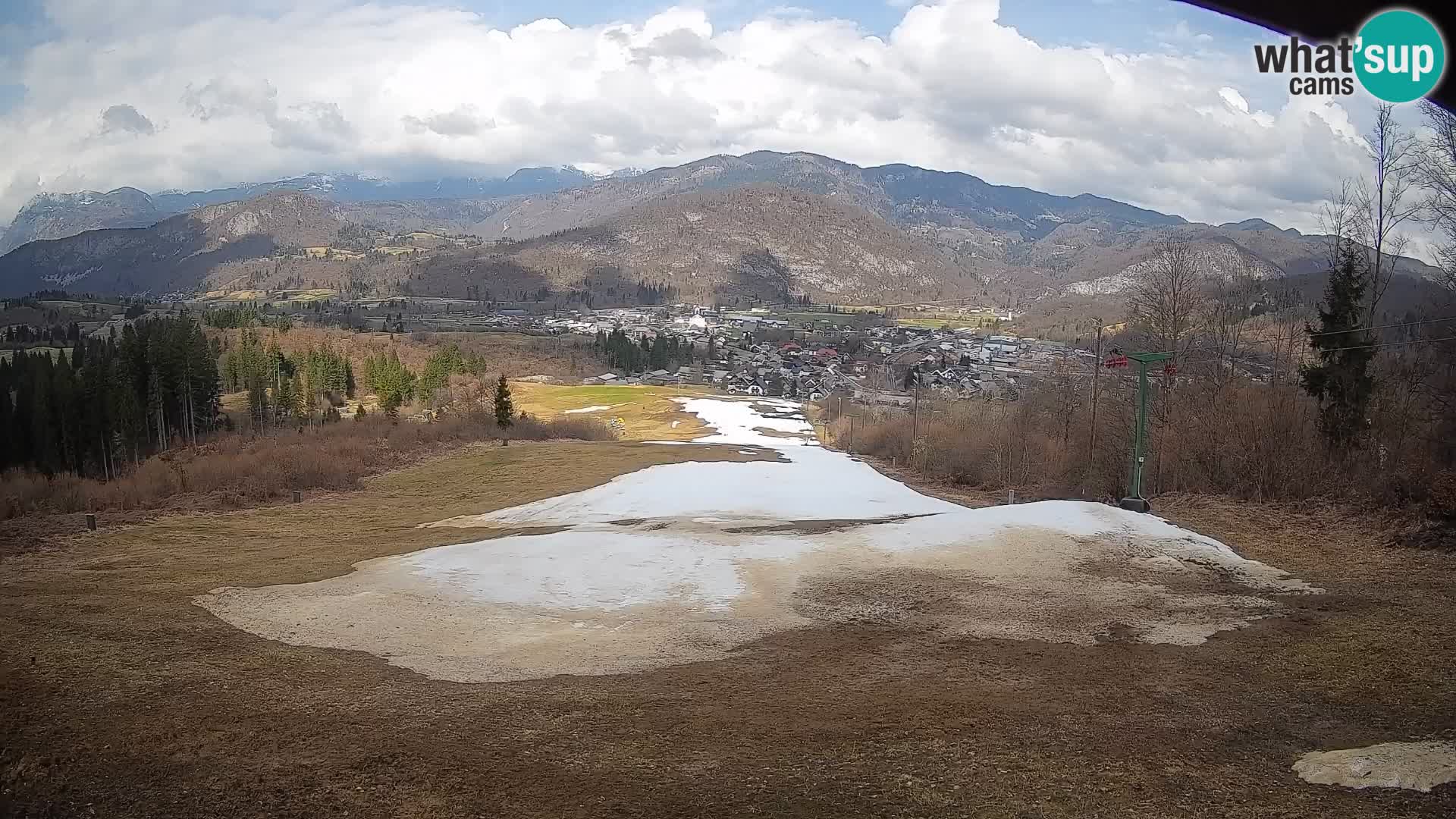 Kamera uživo Bohinjska Bistrica – Pogled u stvarnom vremenu sa skijališta Kozji Hrbet