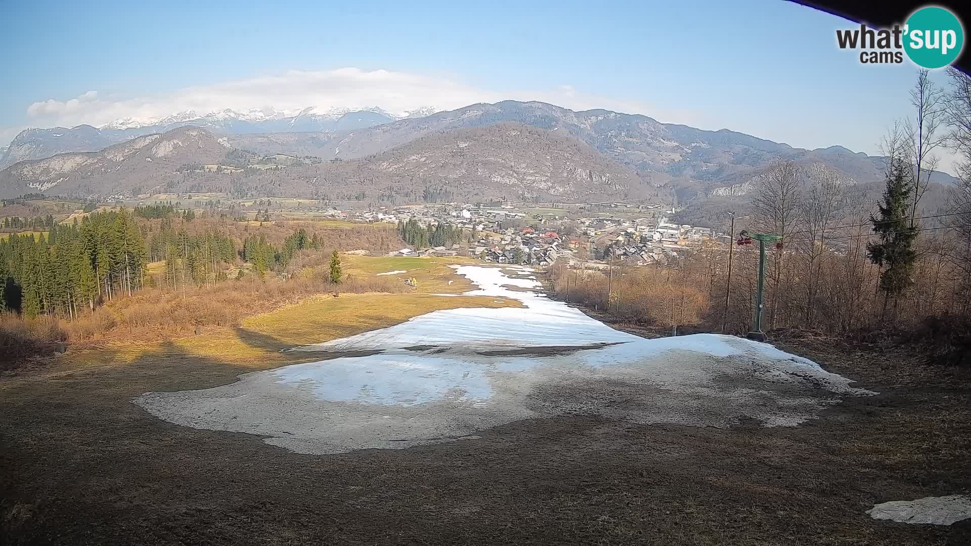Kamera uživo Bohinjska Bistrica – Pogled u stvarnom vremenu sa skijališta Kozji Hrbet