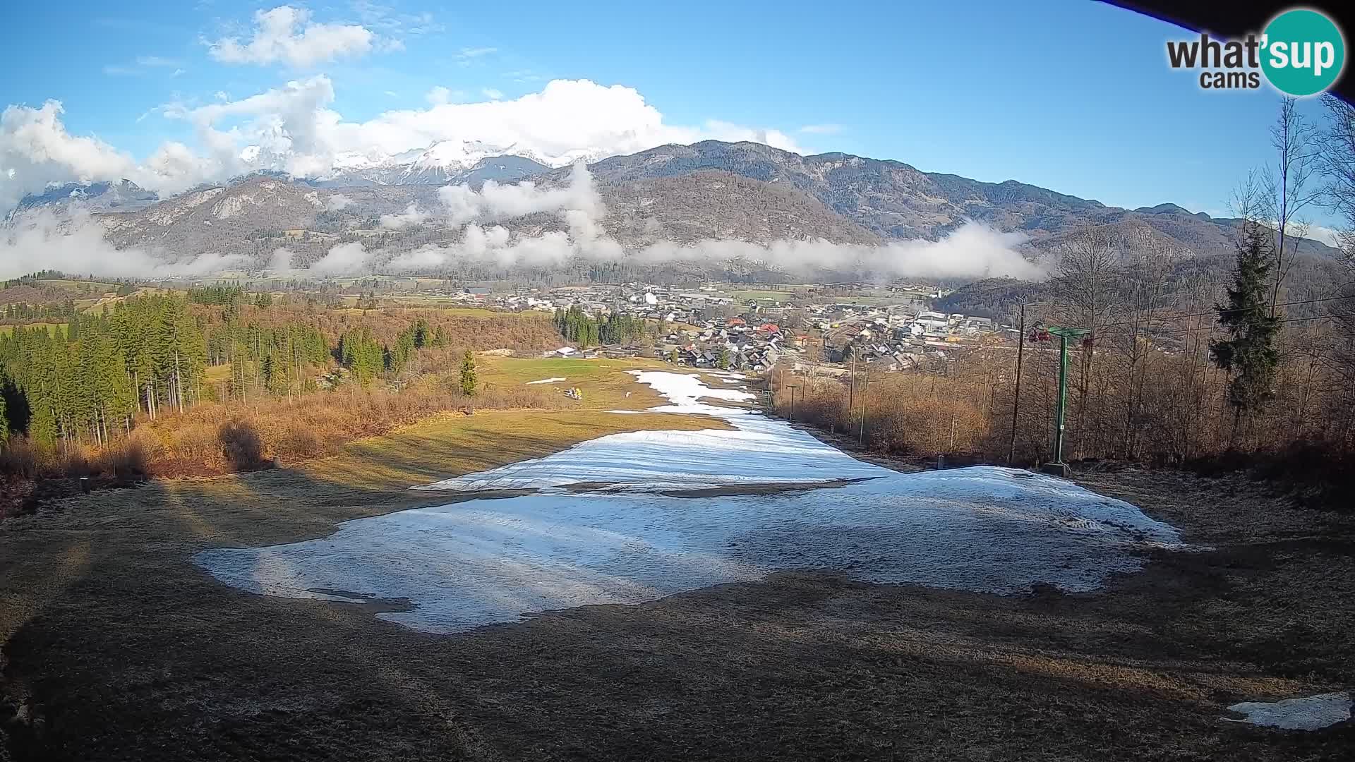 Spletna kamera Bohinjska Bistrica – Pogled v živo s smučišča Kozji Hrbet