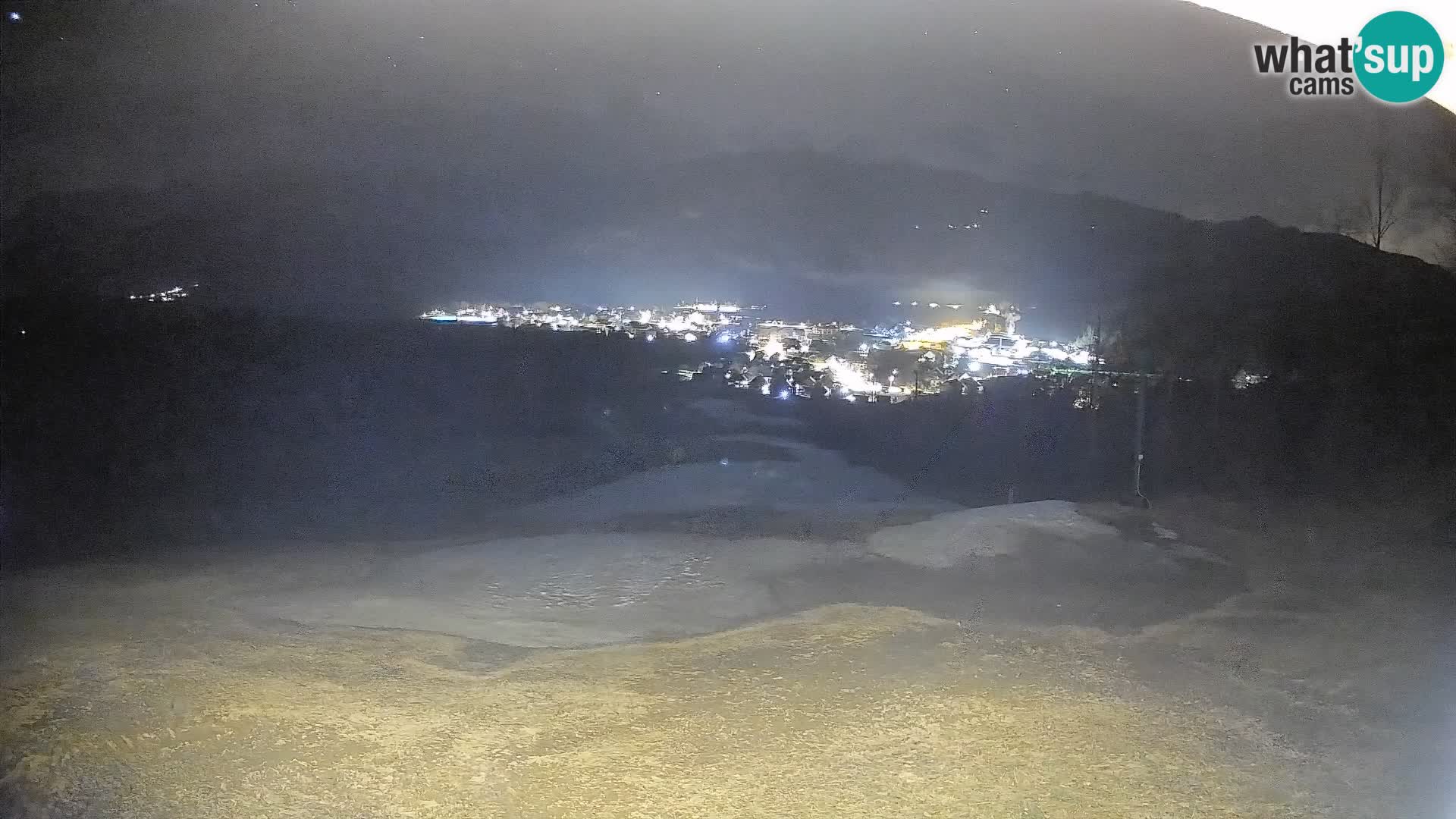 Kamera uživo Bohinjska Bistrica – Pogled u stvarnom vremenu sa skijališta Kozji Hrbet