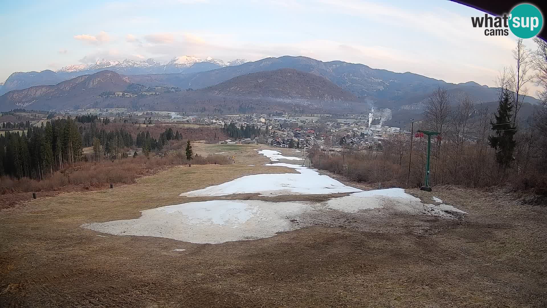 Spletna kamera Bohinjska Bistrica – Pogled v živo s smučišča Kozji Hrbet