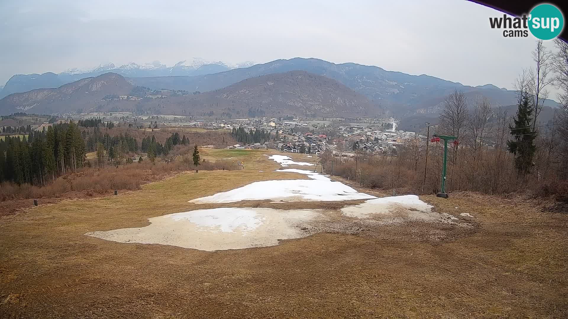Kamera uživo Bohinjska Bistrica – Pogled u stvarnom vremenu sa skijališta Kozji Hrbet