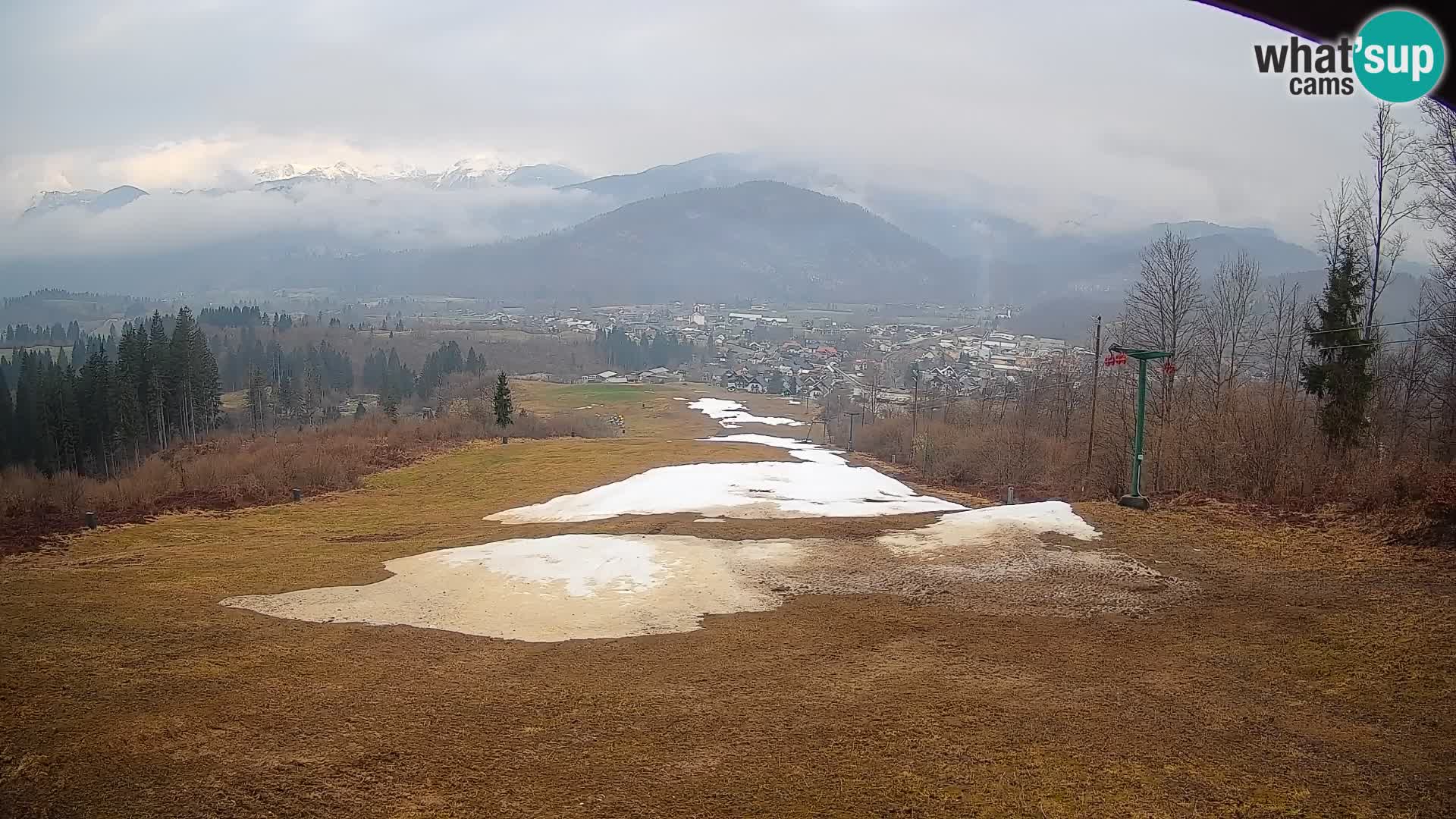 Kamera uživo Bohinjska Bistrica – Pogled u stvarnom vremenu sa skijališta Kozji Hrbet