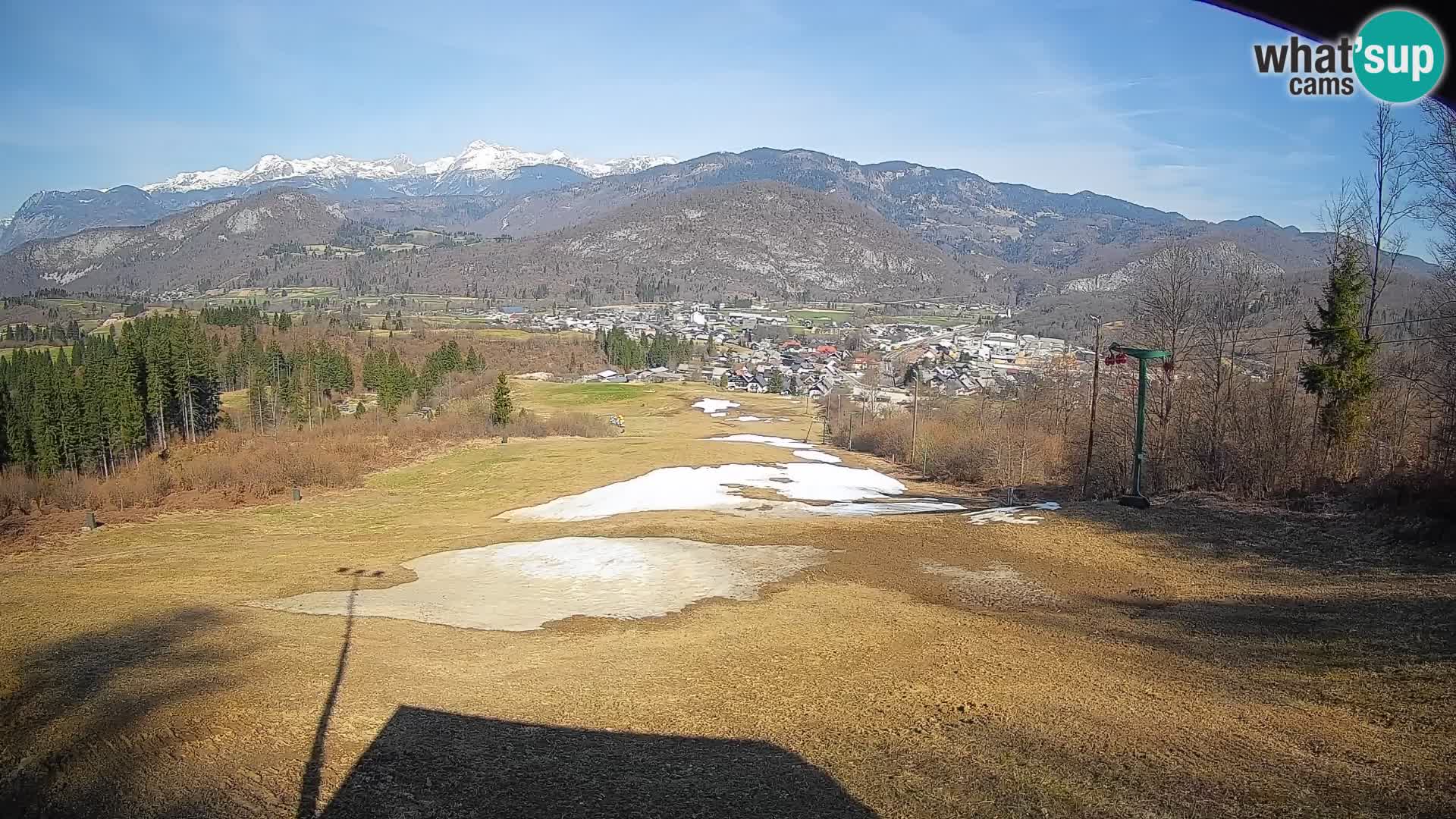 Kamera uživo Bohinjska Bistrica – Pogled u stvarnom vremenu sa skijališta Kozji Hrbet