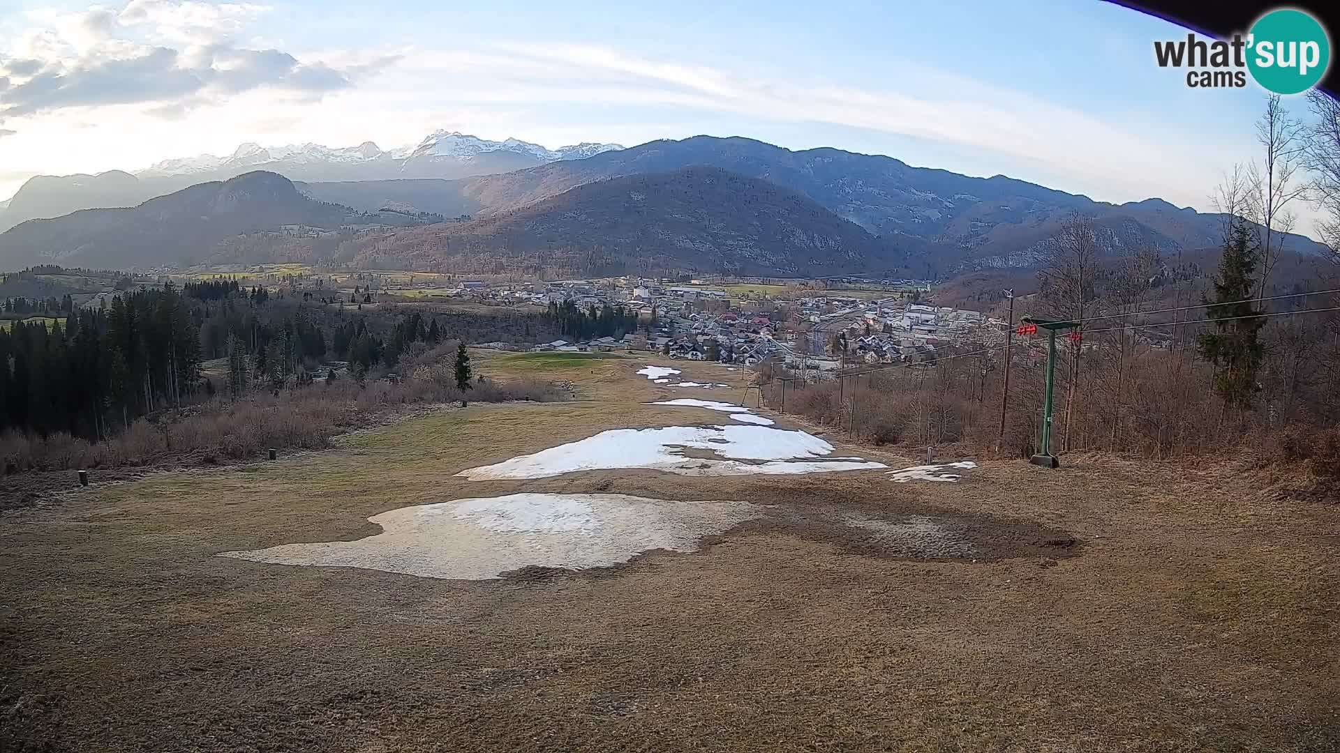 Spletna kamera Bohinjska Bistrica – Pogled v živo s smučišča Kozji Hrbet