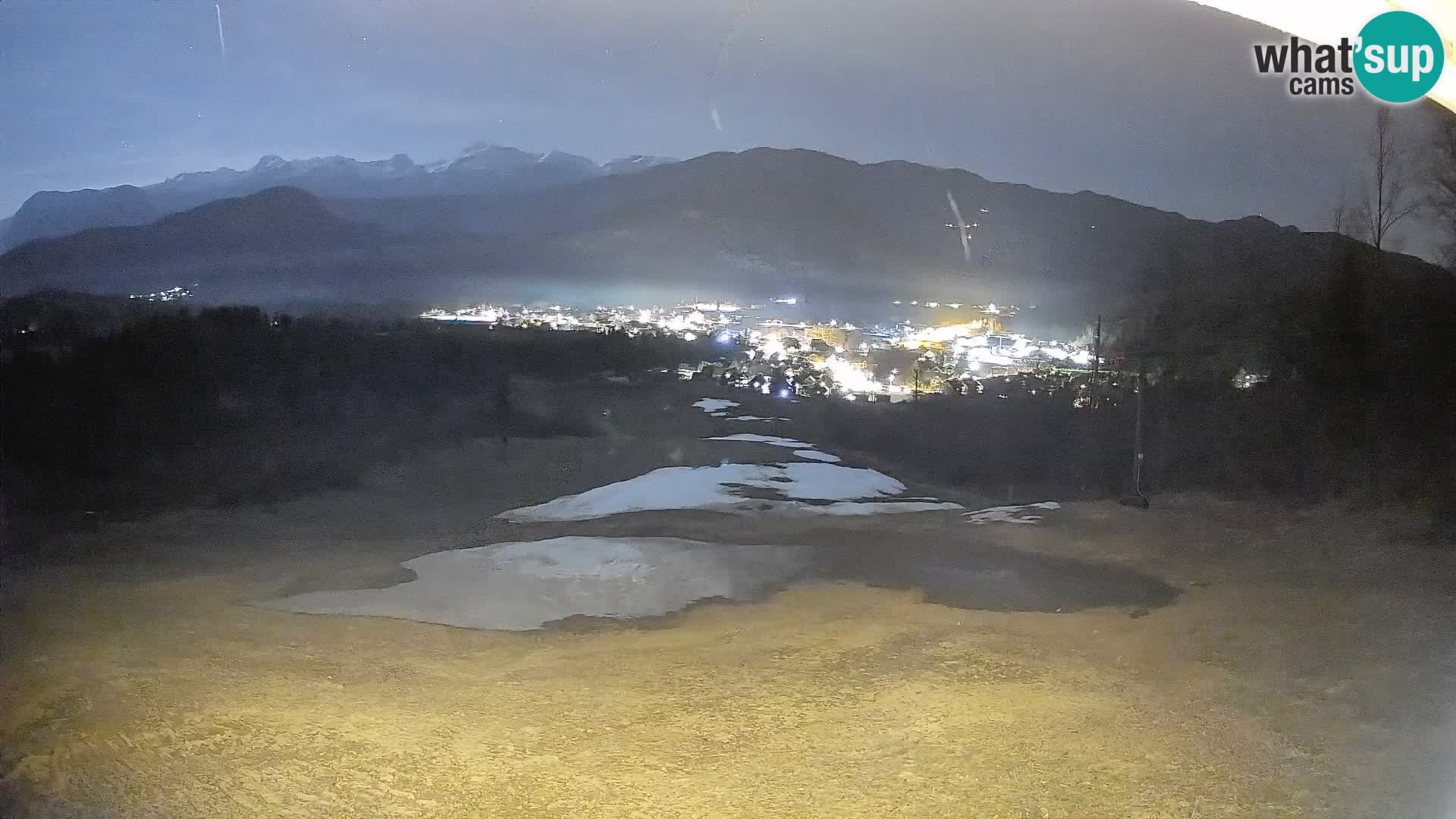 Spletna kamera Bohinjska Bistrica – Pogled v živo s smučišča Kozji Hrbet