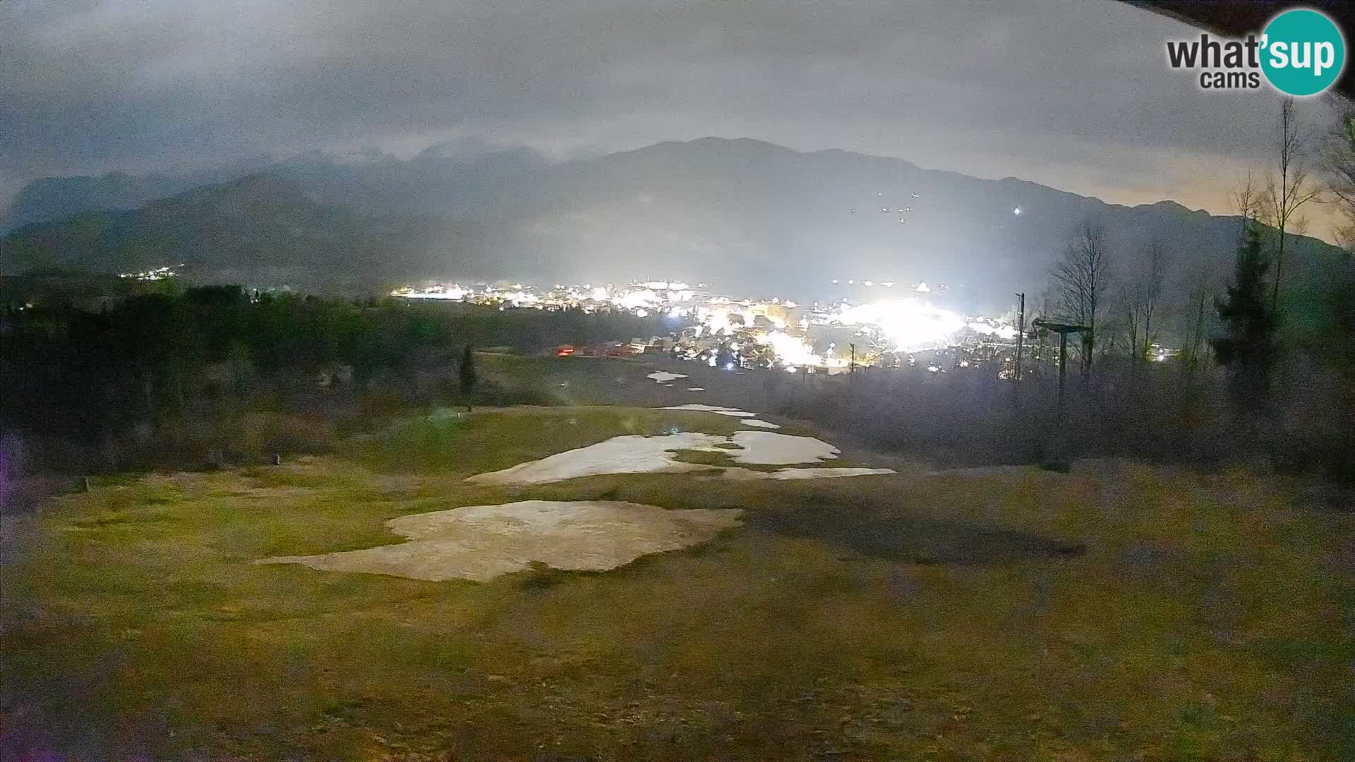 Spletna kamera Bohinjska Bistrica – Pogled v živo s smučišča Kozji Hrbet