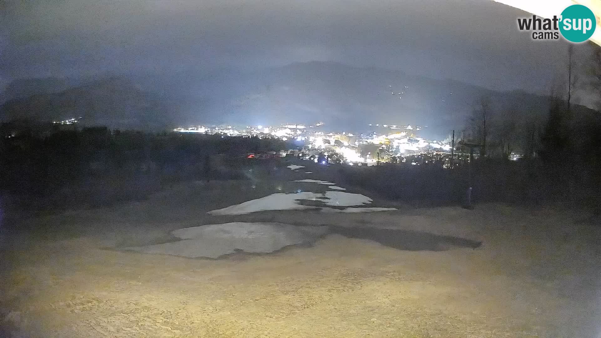 Spletna kamera Bohinjska Bistrica – Pogled v živo s smučišča Kozji Hrbet