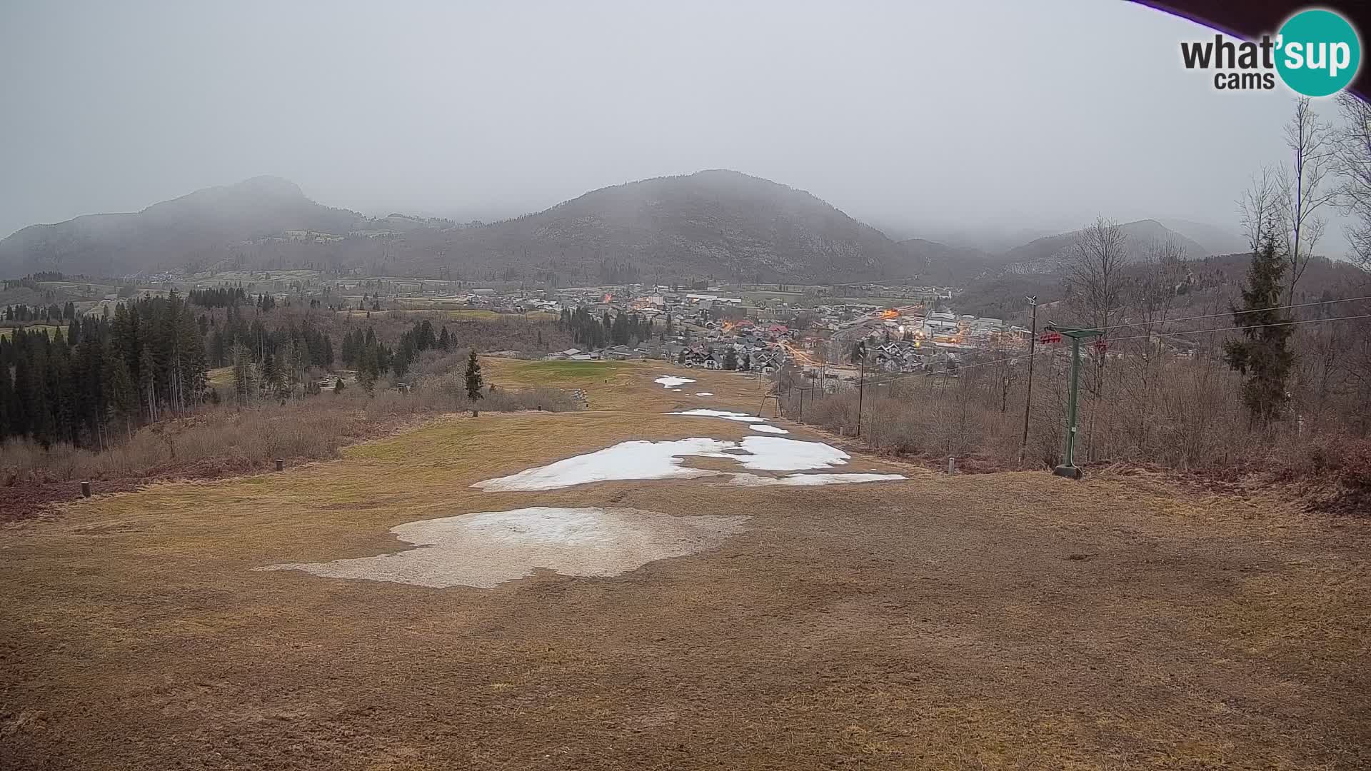 Kamera uživo Bohinjska Bistrica – Pogled u stvarnom vremenu sa skijališta Kozji Hrbet