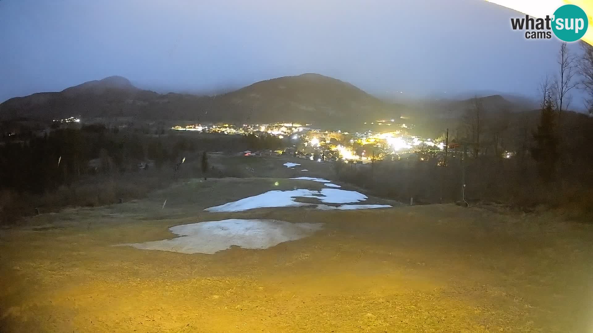 Spletna kamera Bohinjska Bistrica – Pogled v živo s smučišča Kozji Hrbet