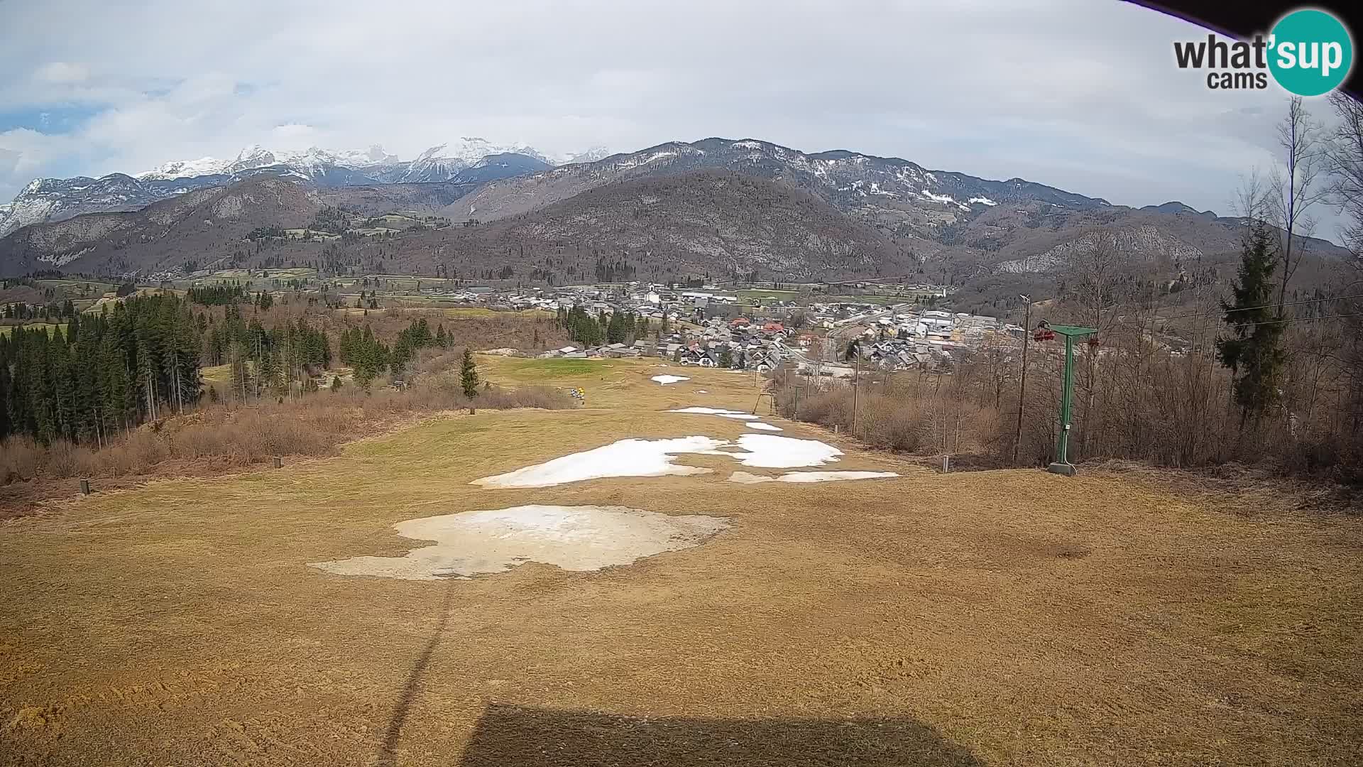 Kamera uživo Bohinjska Bistrica – Pogled u stvarnom vremenu sa skijališta Kozji Hrbet
