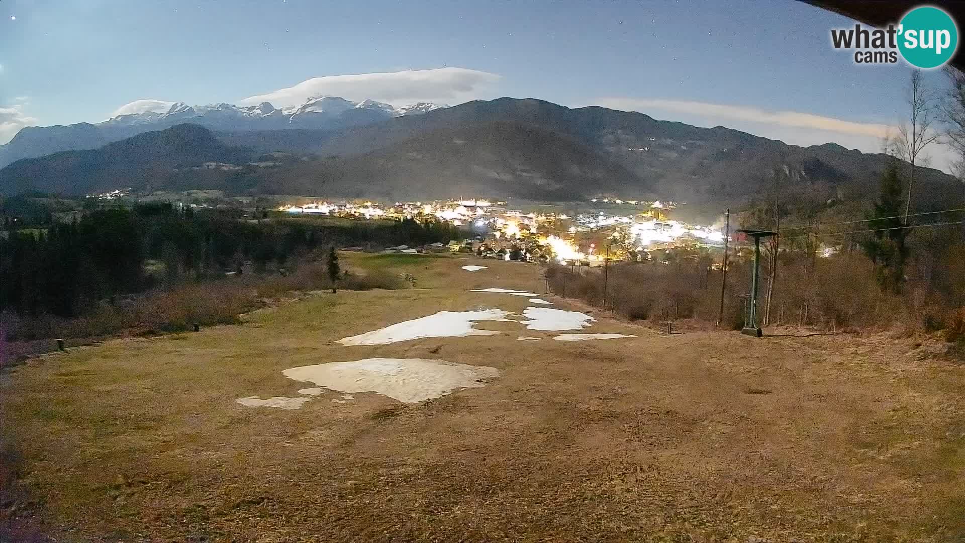 Spletna kamera Bohinjska Bistrica – Pogled v živo s smučišča Kozji Hrbet