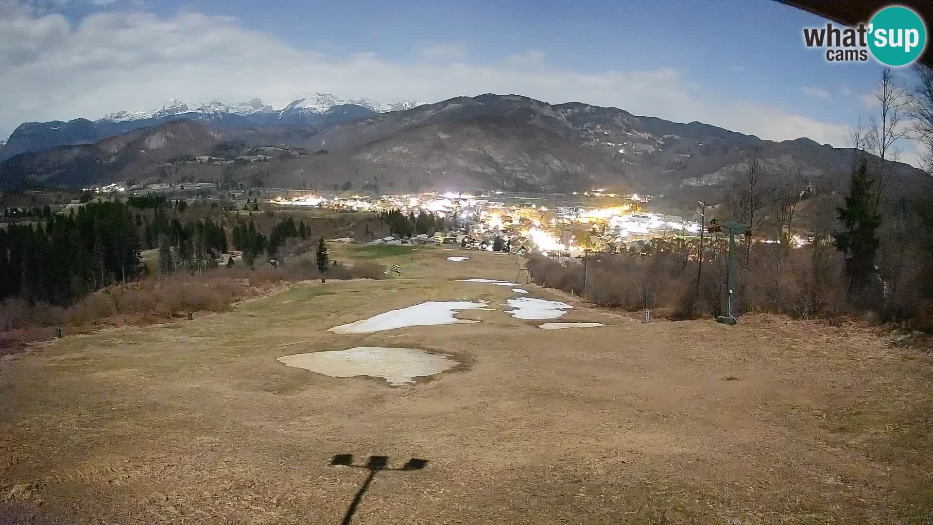 Spletna kamera Bohinjska Bistrica – Pogled v živo s smučišča Kozji Hrbet
